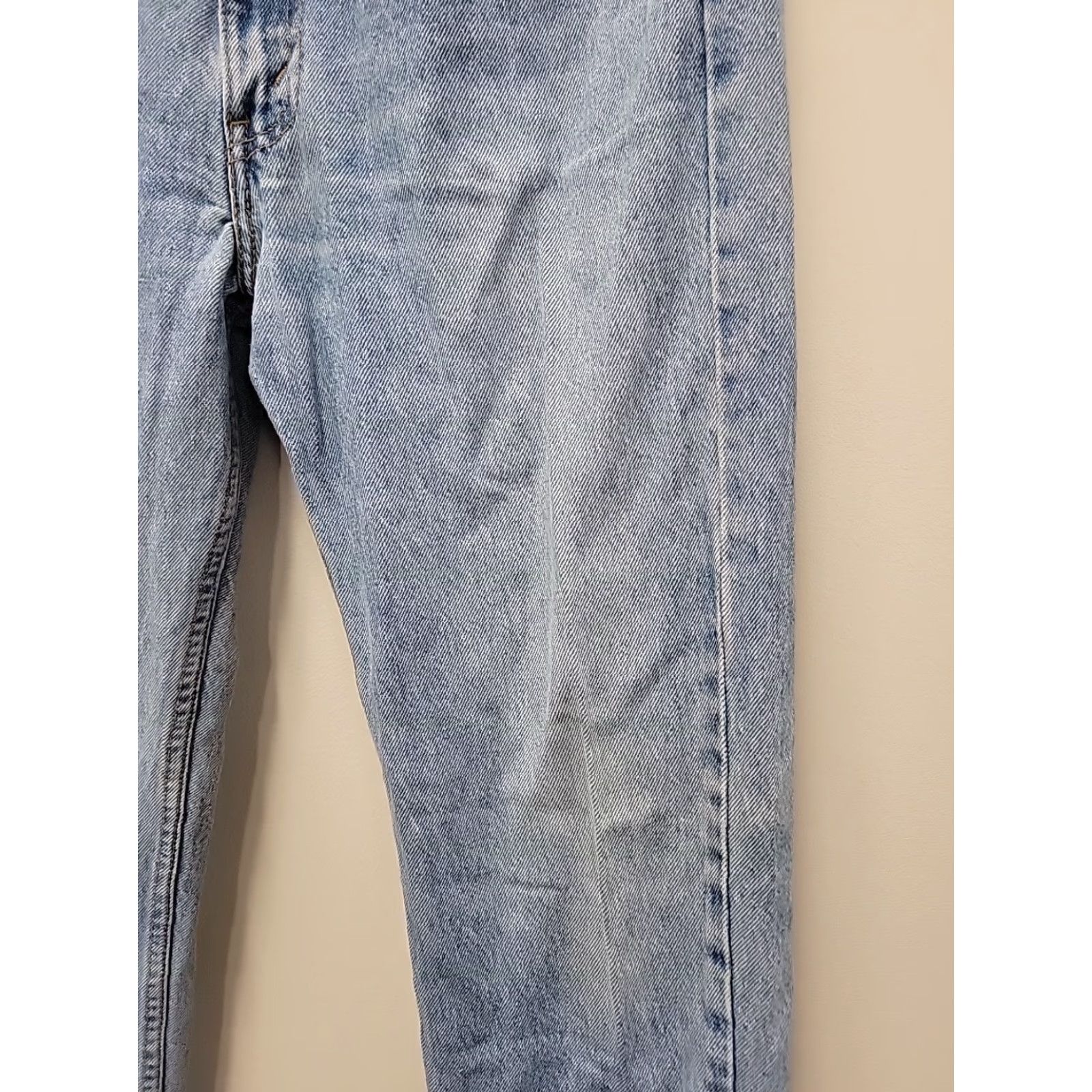 Levi's VINTAGE Levi's Jeans Mens 32x30 Blue 505 Denim Orange Tag Made In Canada Size US 32 / EU 48 - 4 Thumbnail
