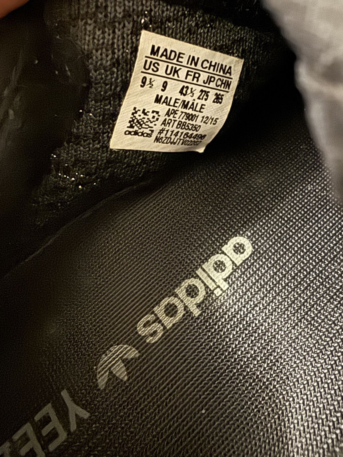 Adidas Yeezy Boost 350 Pirate Black 2016 Size US 9.5 / EU 42-43 - 7 Thumbnail