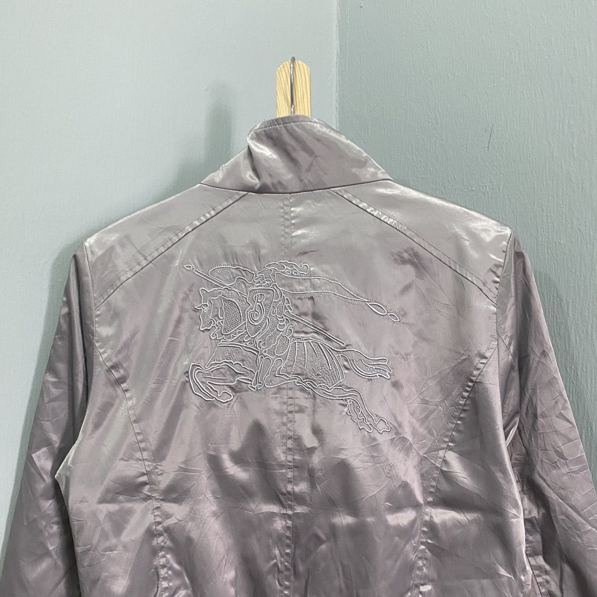 Burberry Archive Burberry MetallicGrey Equestrian Knight BomberJacket Size L / US 10 / IT 46 - 4 Thumbnail