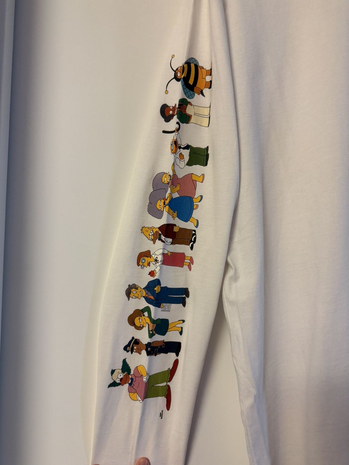H&M The Simpsons H&M T Shirt Characters on Both Sleeves Size US L / EU 52-54 / 3 - 4 Thumbnail