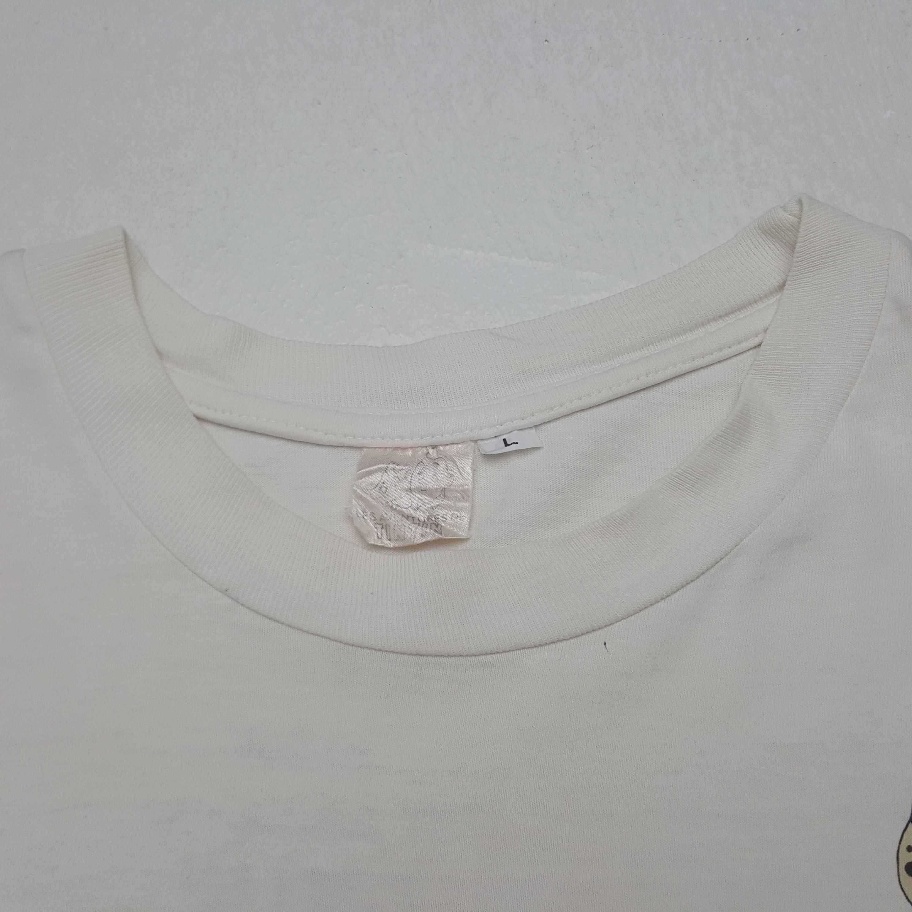 Other Vintage TINTIN Le Lotus Bleu Tshirt Size US L / EU 52-54 / 3 - 5 Thumbnail