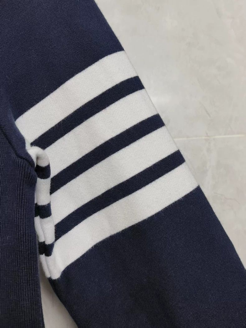Thom Browne Thom BrowneClassic four-bar dark blue sweatshirt 2503-Next Size US M / EU 48-50 / 2 - 5 Thumbnail