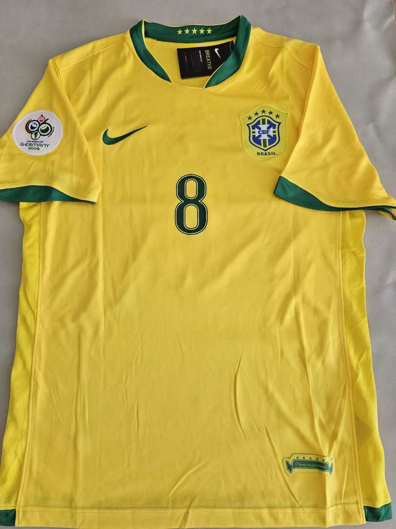 Other 2006 World Cup #8 Kaka Jersey Brazil Size US XL / EU 56 / 4 - 2 Thumbnail