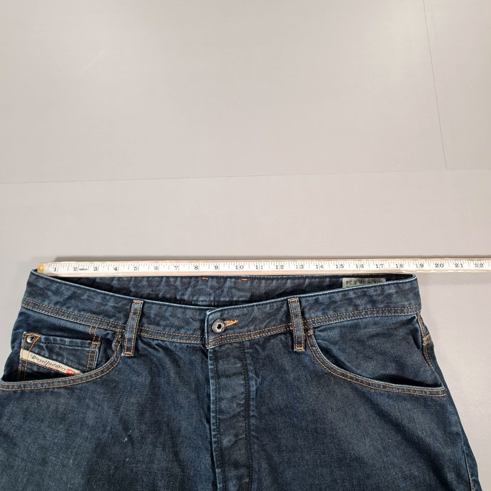 Diesel Diesel Jeans Blue W36 L32 Comfort Carrot Denim Bravefort 0088Z Mens Jeans Regular 5-Pocket Button Fly Cotton Denim Vintage No Size US 36 / EU 52 - 5 Thumbnail