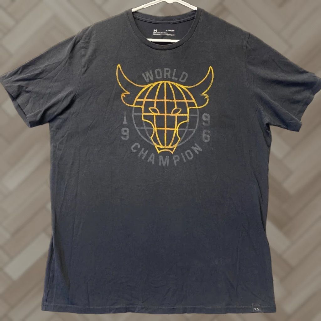 Under Armour Under Armour Shirt Mens Graphic T-Shirt World Champion Bull Logo XL / 108-55 Size US XL / EU 56 / 4 - 1 Thumbnail