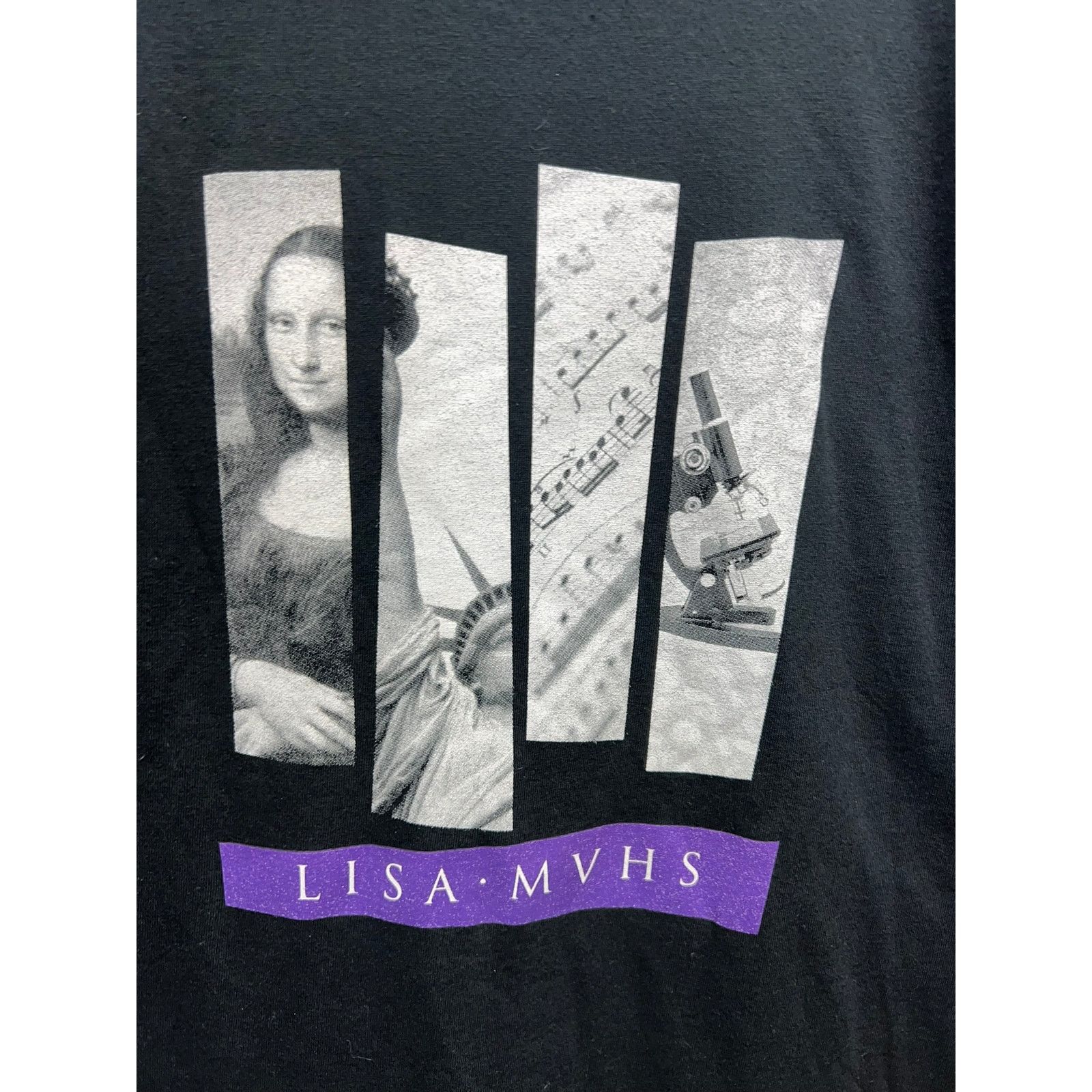 Gildan Vinage Lisa MVHS Shirt Leaders innovators Scholars Artists Size US XL / EU 56 / 4 - 2 Thumbnail