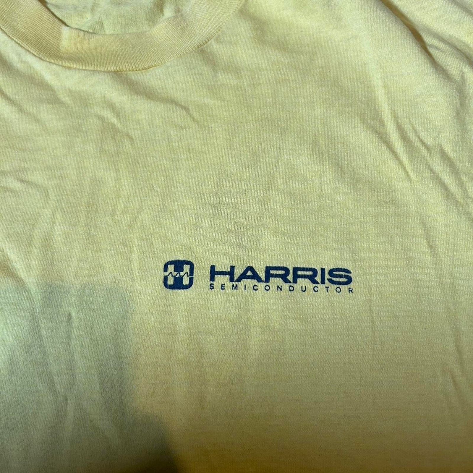 Hanes 90s yellow single stitch Size US XL / EU 56 / 4 - 5 Thumbnail