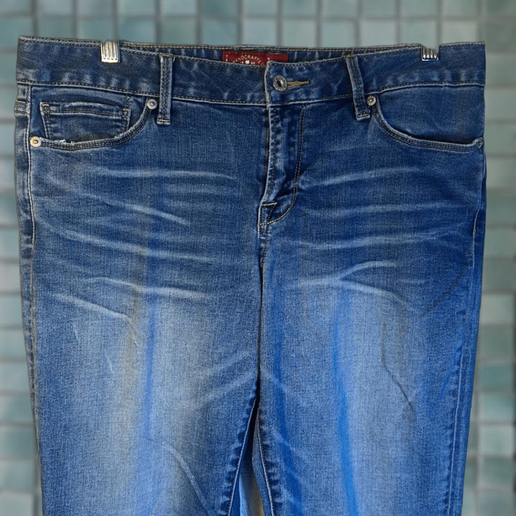 Lucky Brand Lucky Brand Jeans Womens 12 Blue Leyla Boot Bootcut Denim Jeans Blue Womens 12 Boots bootcut Fashion? Size 34" / US 12 / IT 48 - 1 Thumbnail