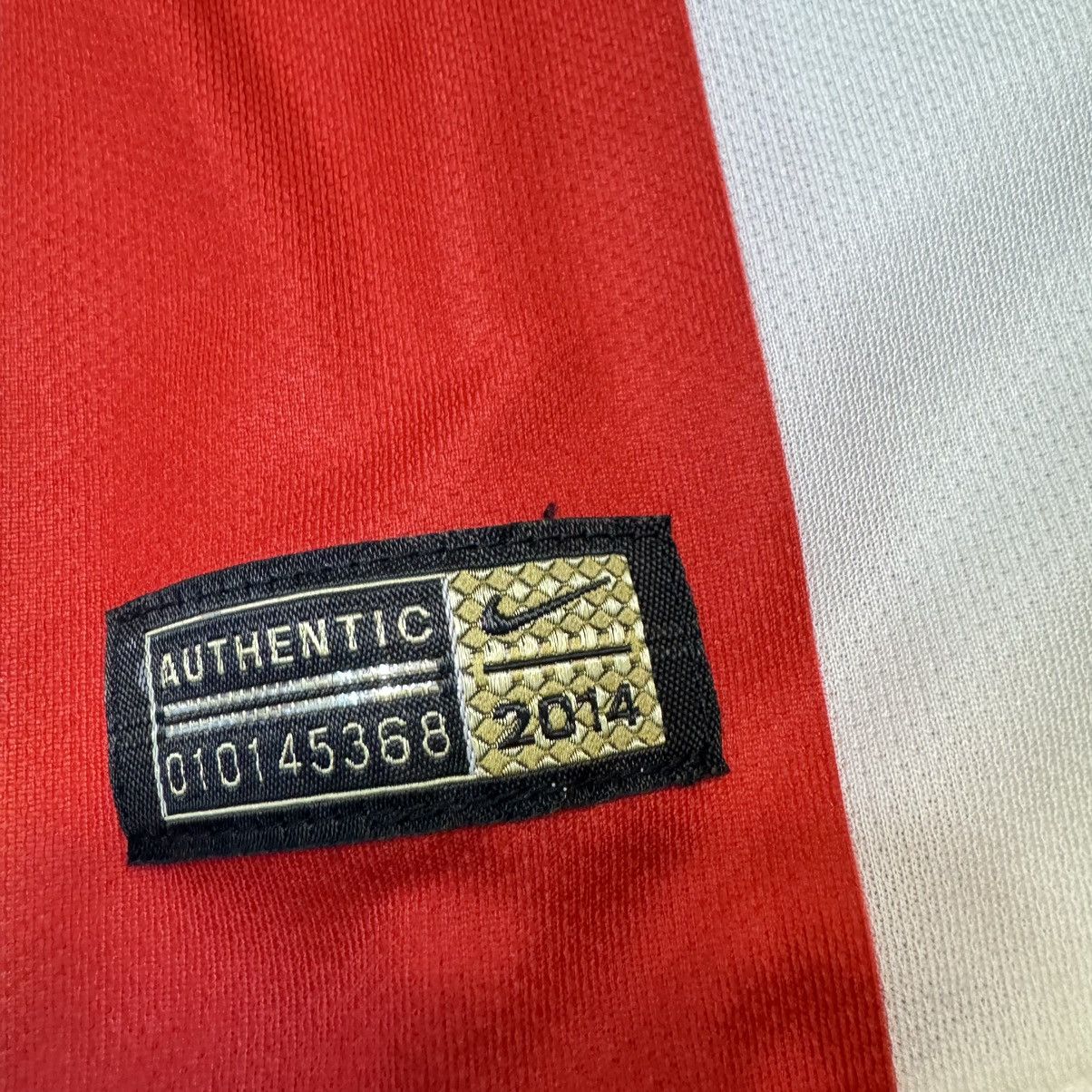 Nike Atletico Madrid 14/15 player issue home shirt #6 Koke Size US M / EU 48-50 / 2 - 7 Thumbnail