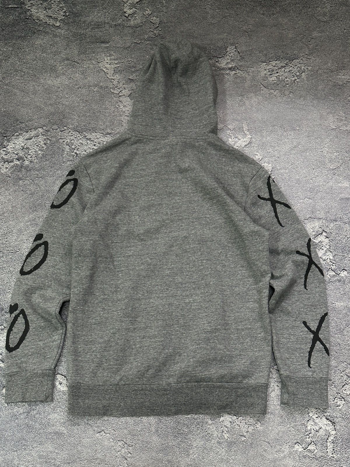 XO The Weekend XO Big Logo Gray Hoodie x H&M Size XS Size US XS / EU 42 / 0 - 7 Thumbnail