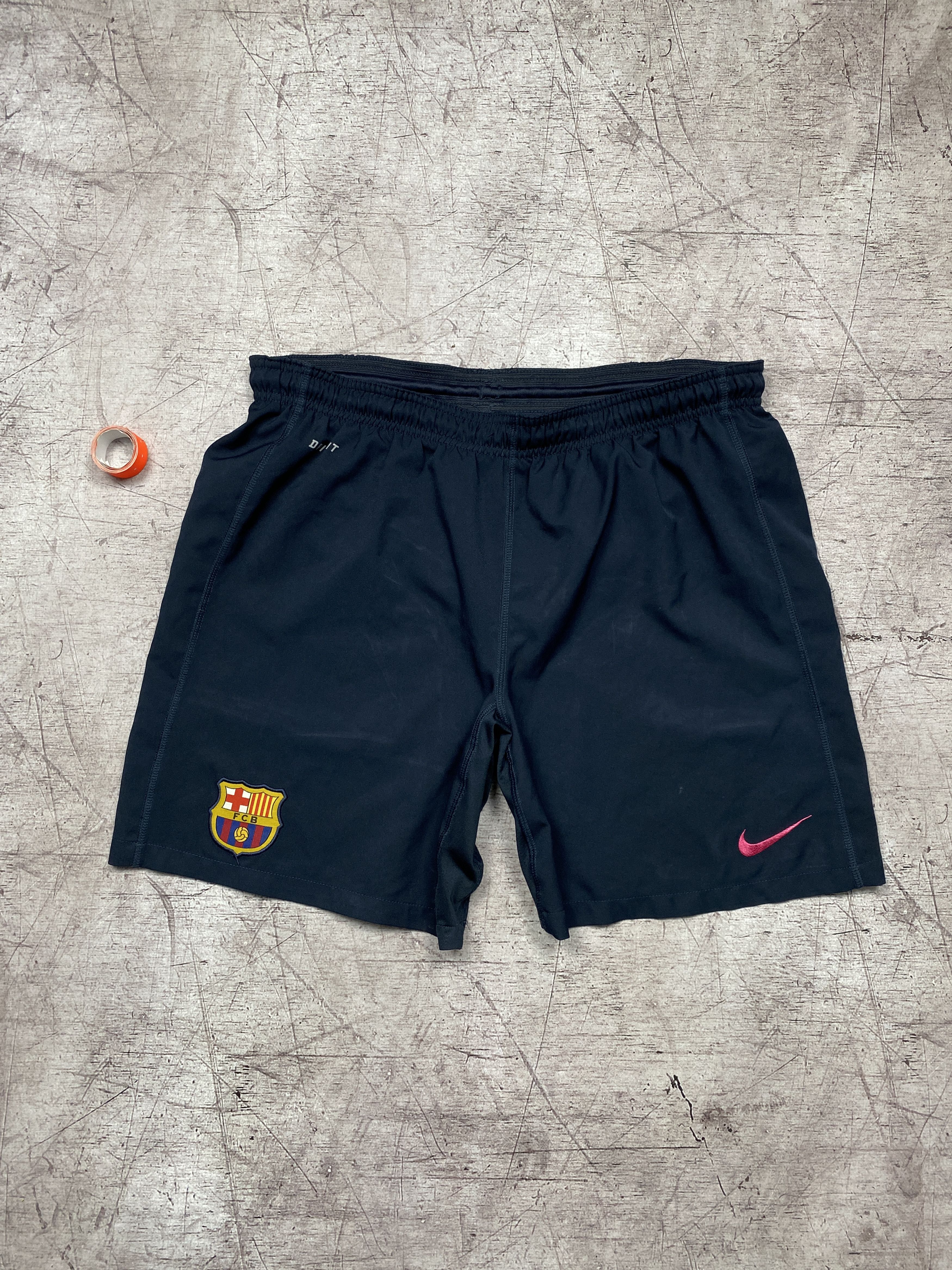 Nike × Vintage Nike F.C Barcelona Vintage Mens Shorts Size US 30 / EU 46 - 1 Thumbnail