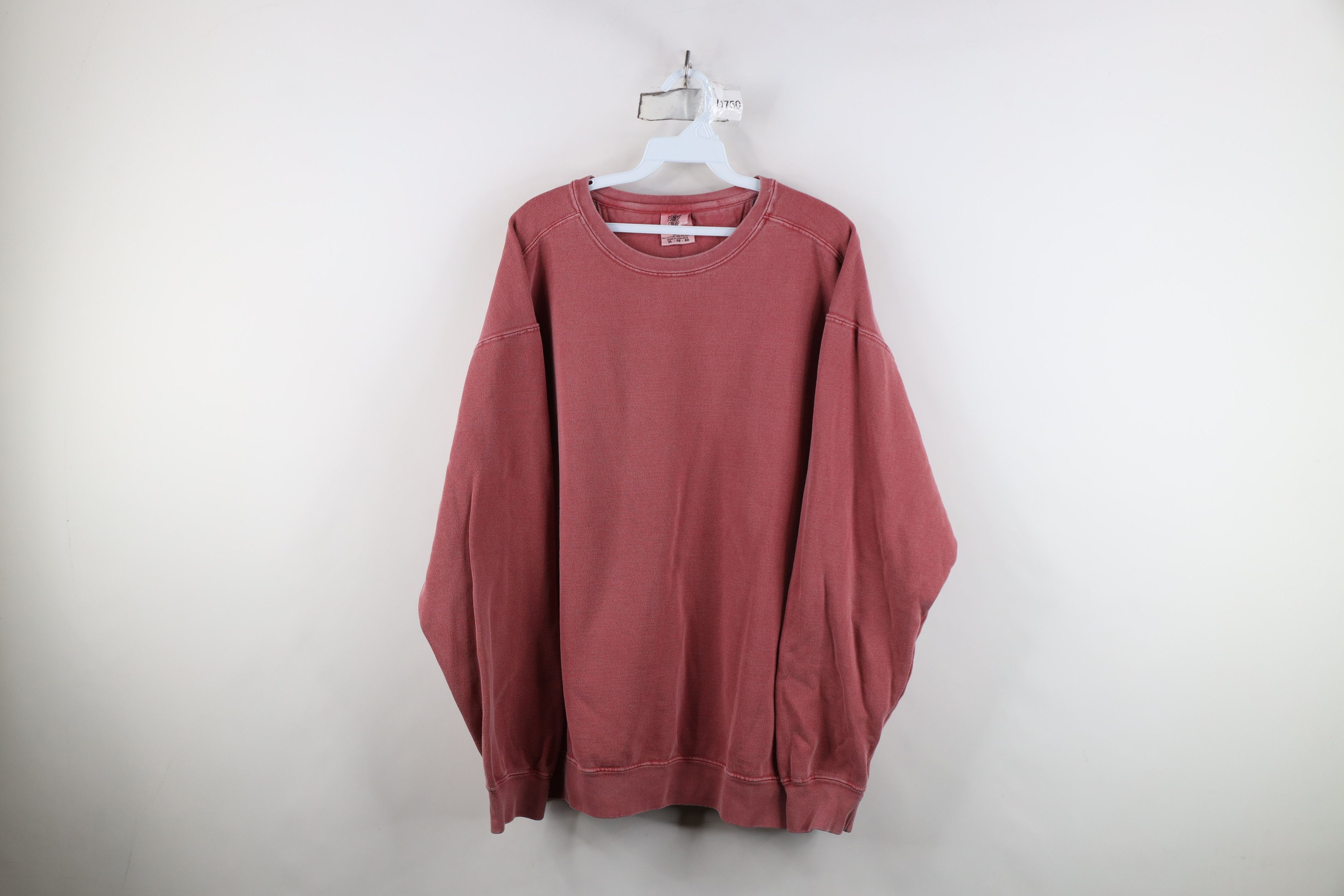 Vintage Vintage 90s Y2K Streetwear Stonewash Crewneck Sweatshirt Red Size US XL / EU 56 / 4 - 1 Thumbnail