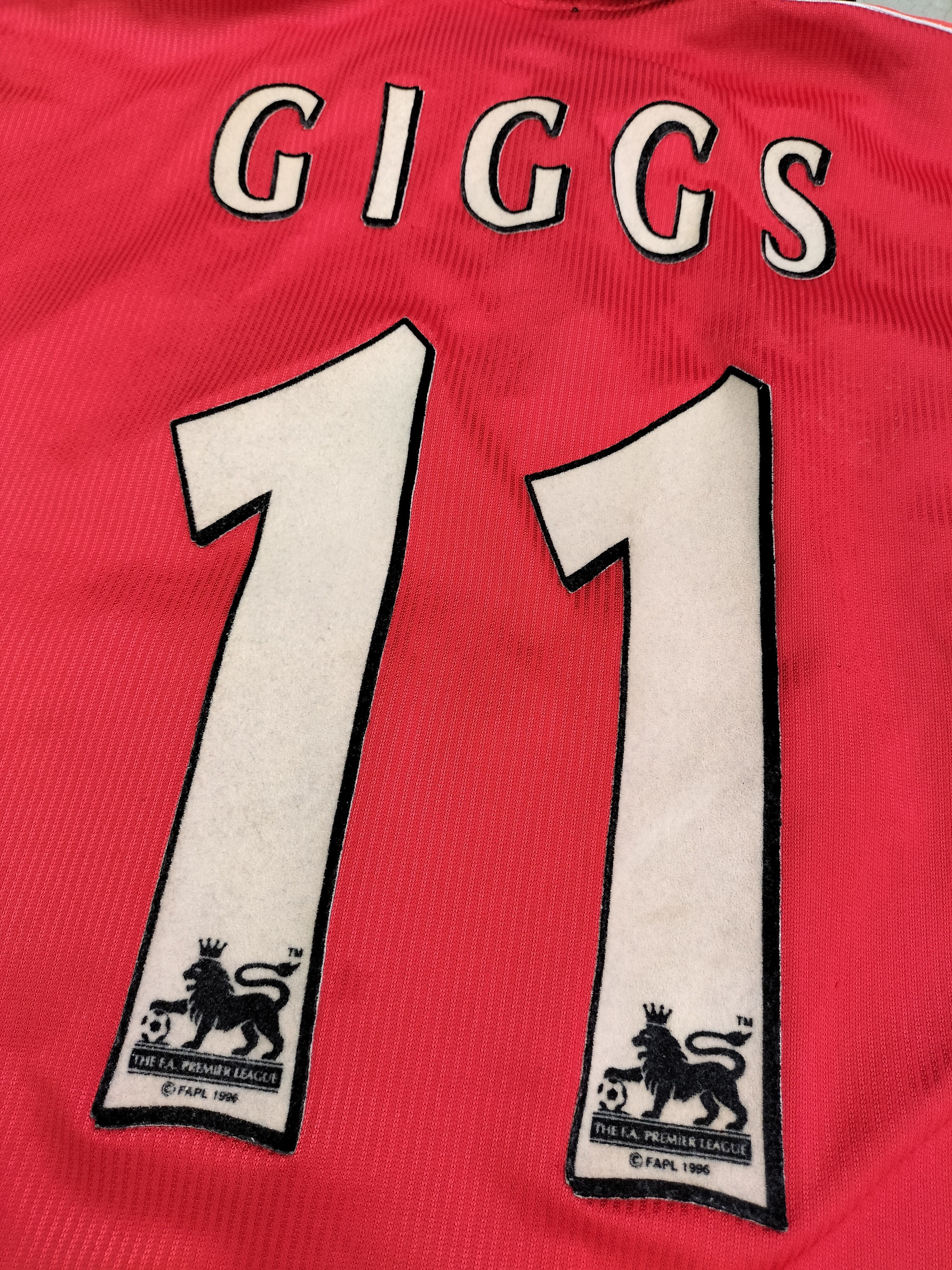 Umbro SALE 💥 BEST OFFER Vtg Manchester U EPL FACup Ryan Giggs Size US XL / EU 56 / 4 - 10 Thumbnail