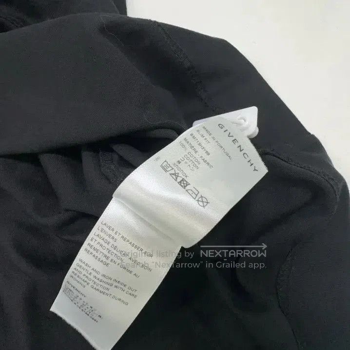 Givenchy Givenchy Cross Rhinestone Design Short Sleeve T-Shirt. Size US XS / EU 42 / 0 - 6 Thumbnail