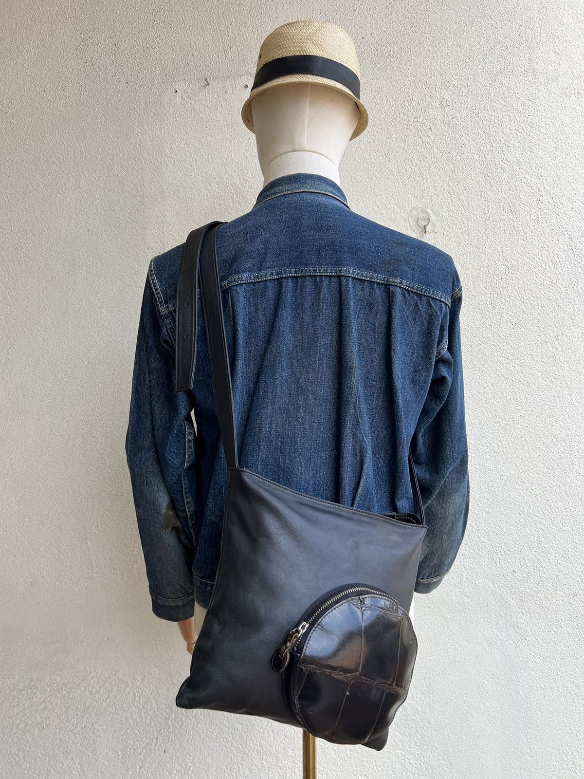 Leather Vintage Lily Japan Cargo Leather Bag Size ONE SIZE - 3 Thumbnail