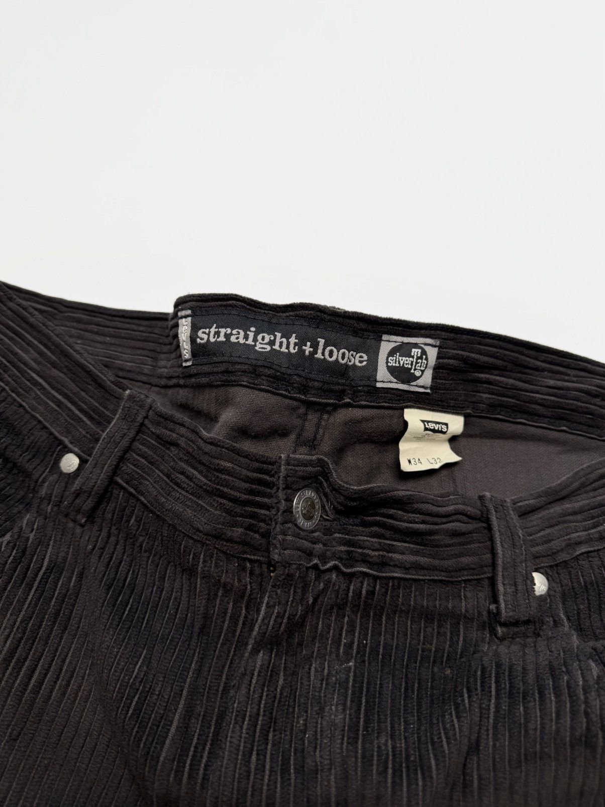 Levi's Vintage 90’s Levis Silvertab Straight Loose Black Corduroy Size US 34 / EU 50 - 4 Thumbnail