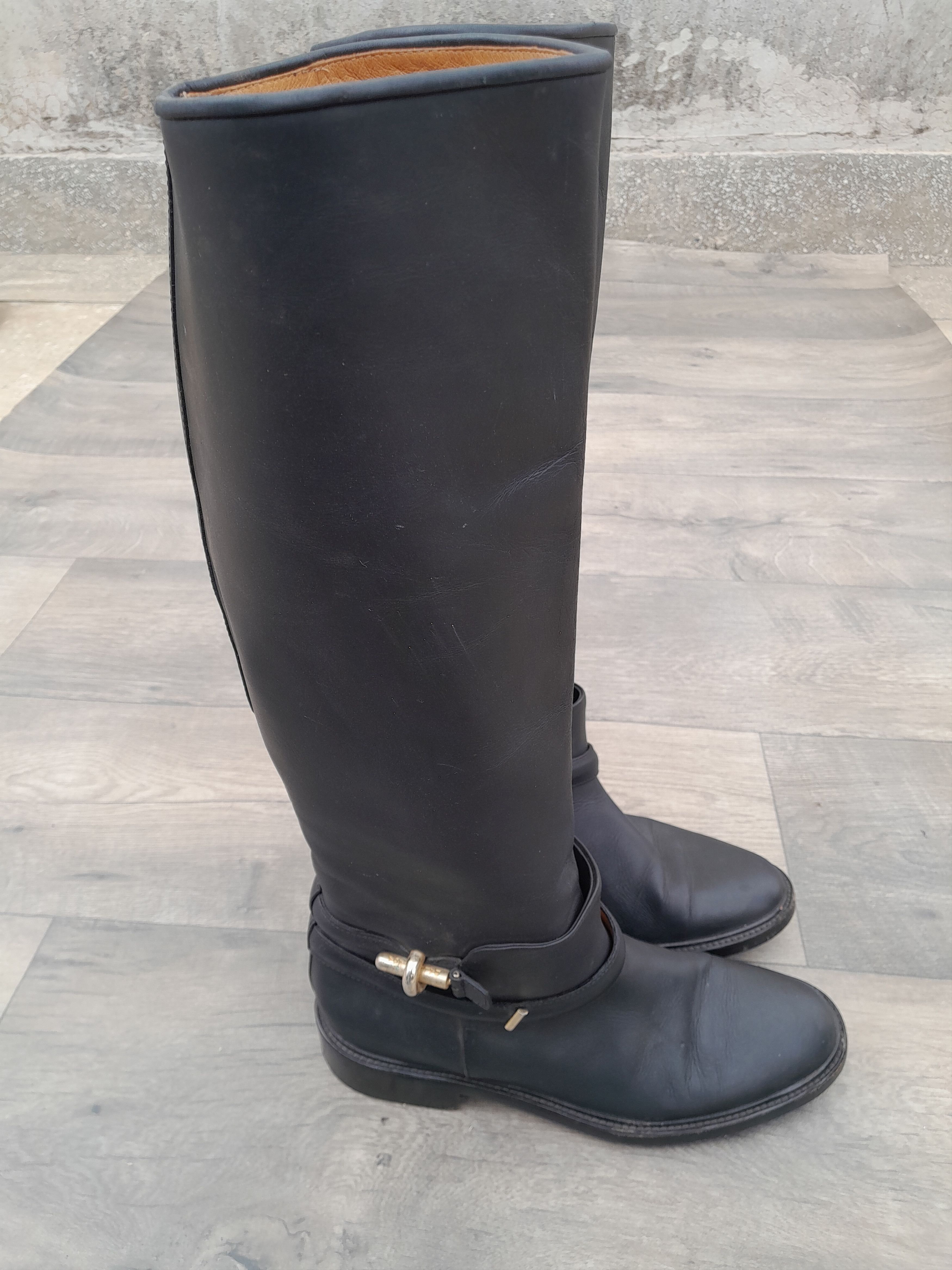 Balenciaga Balenciaga black leather riding boots Size US 8.5 / IT 38.5 - 14 Thumbnail