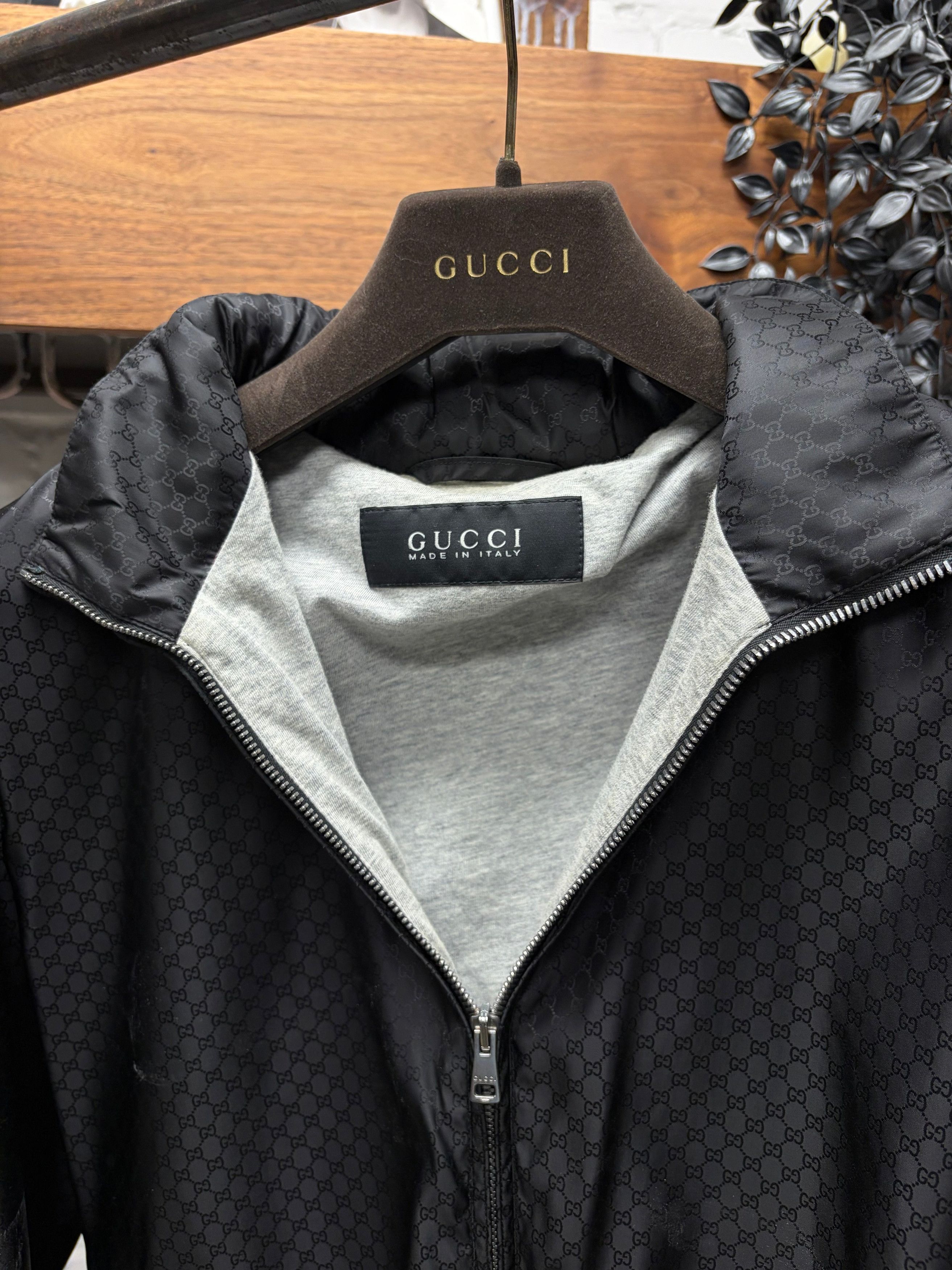 Gucci 2010s Gucci ‘GG Interlock Monogram’ Black Track Jacket with Jersey Cotton Liner Size US S / EU 44-46 / 1 - 3 Thumbnail