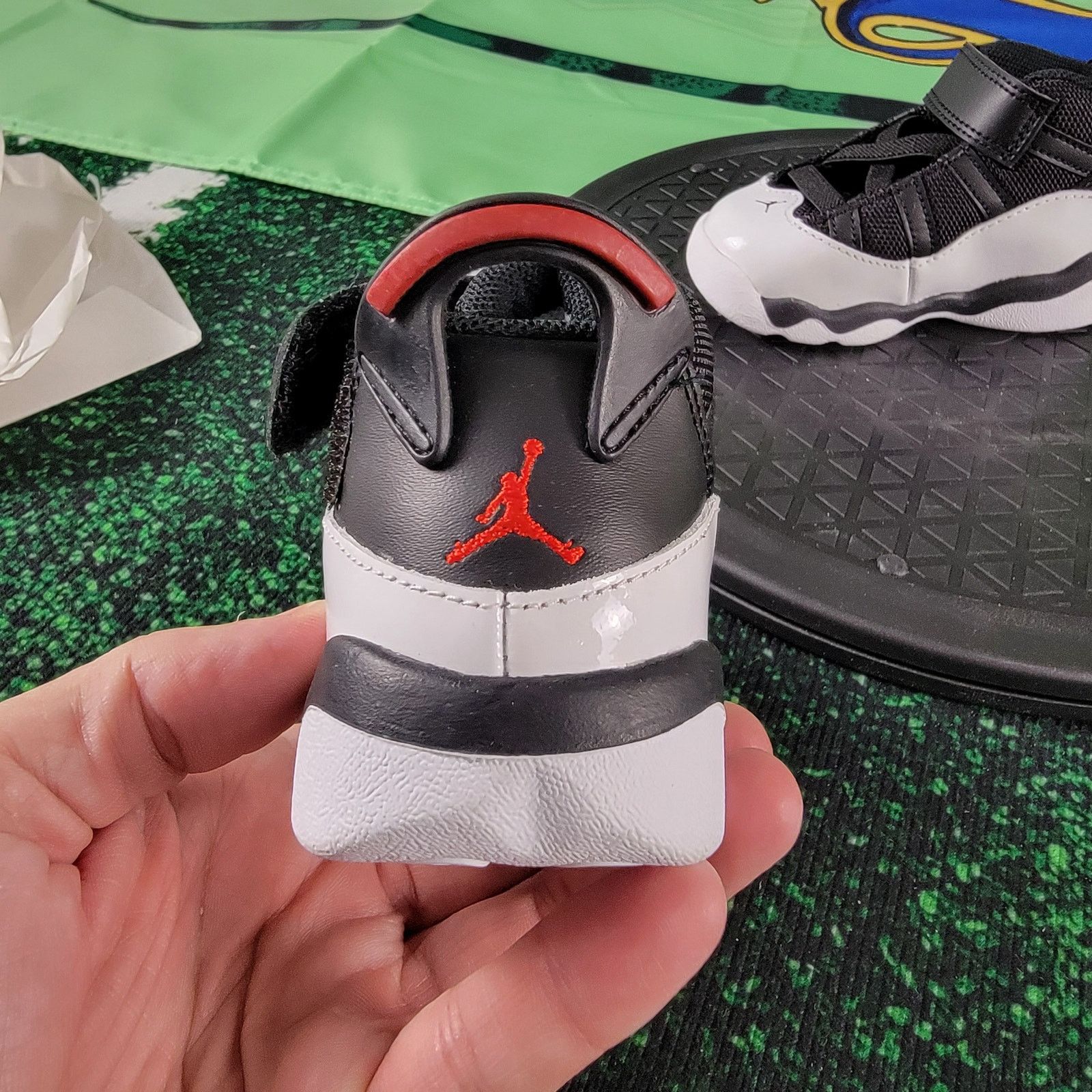 Jordan Brand Jordan 6 Rings "Black/University Red/White" Boys Sz 5c Size US 5 / EU 37 - 5 Thumbnail