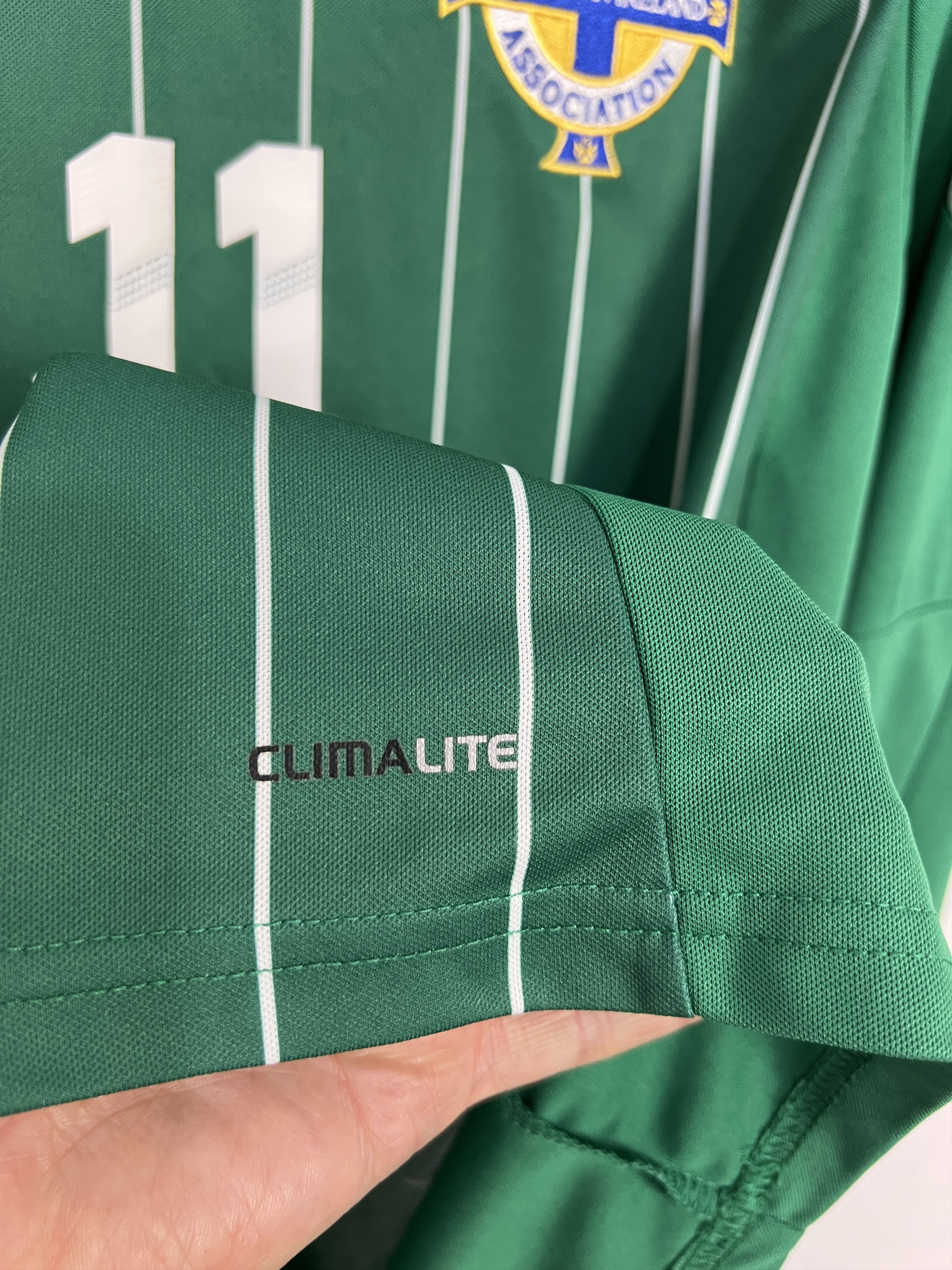 Adidas Northern Ireland football shirt Soccer Long Sleeve McClean Size US L / EU 52-54 / 3 - 4 Thumbnail