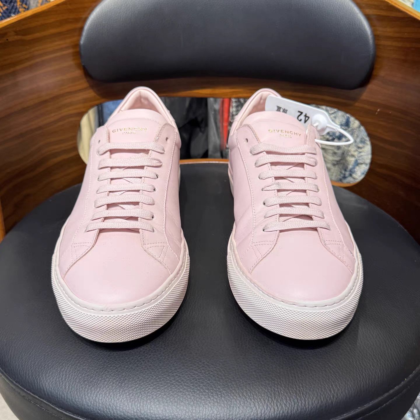 Givenchy Givenchy Pink Sneakers K15 Size US 9 / EU 42 - 2 Thumbnail