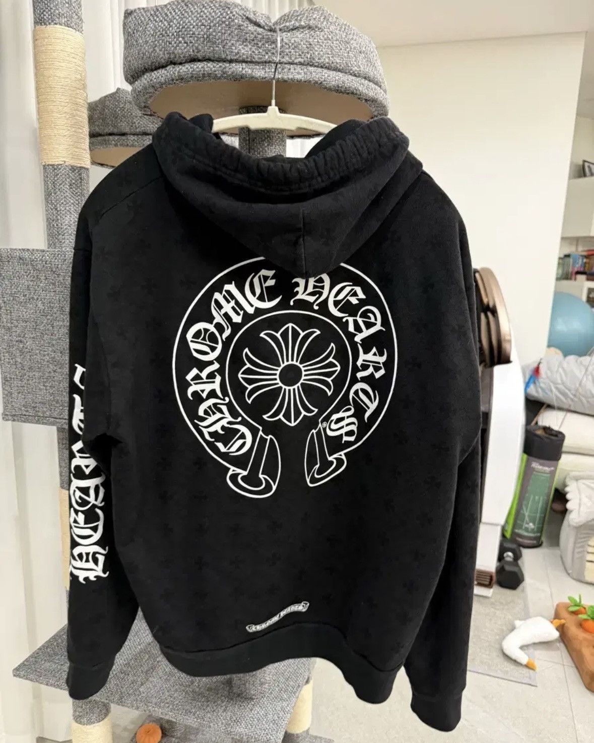 Chrome Hearts Monogram Horseshoe Vertical Logo Hoodie Size US M / EU 48-50 / 2 - 2 Thumbnail