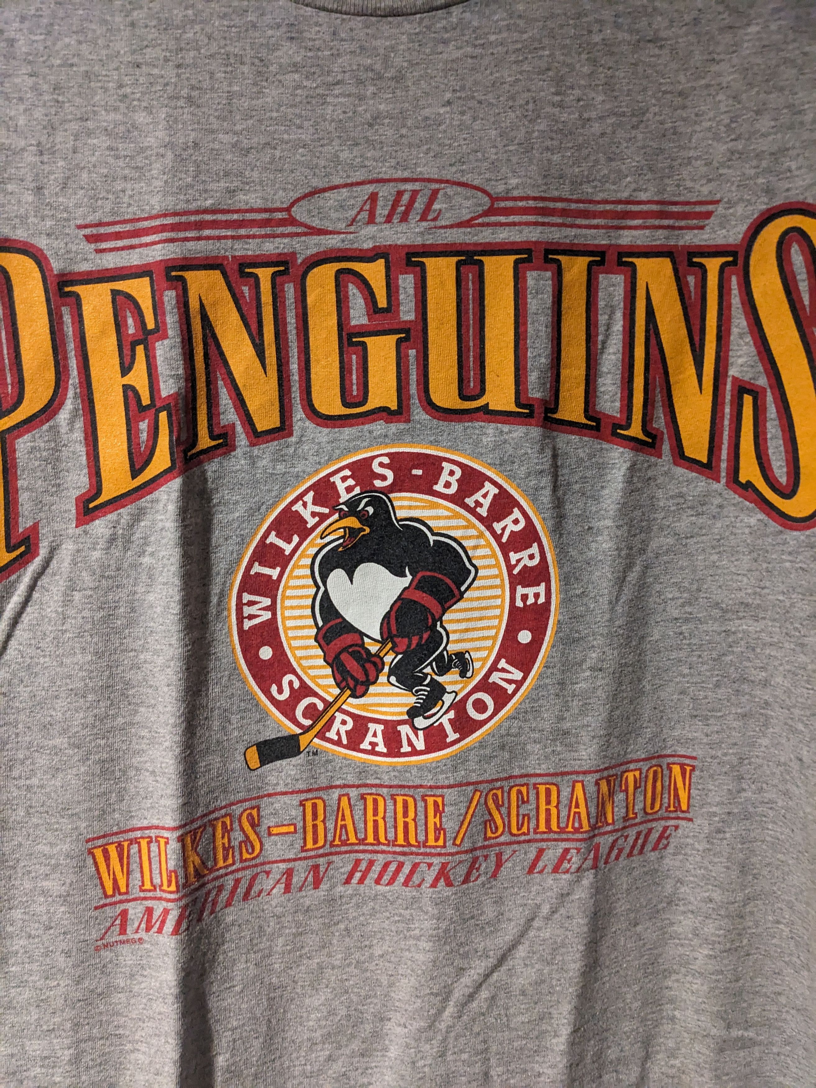 Lee Vintage 90s Wilkes-Barre Penguins Scranton T-Shirt Size US M / EU 48-50 / 2 - 2 Thumbnail