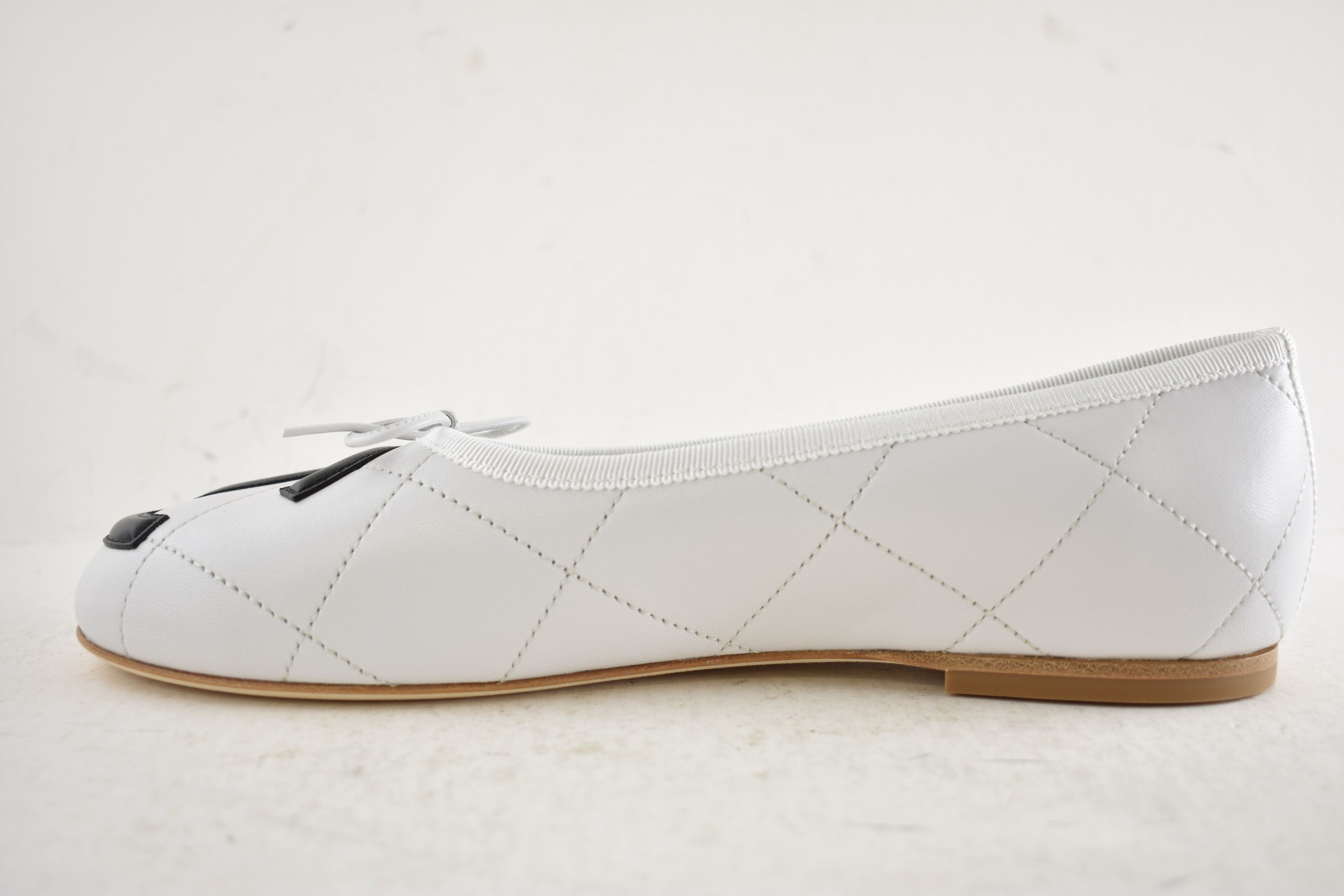 Chanel 26M Coco Beach Cambon Black Logo Ballet Ballerina Flat 39 Size US 9 / IT 39 - 19 Thumbnail