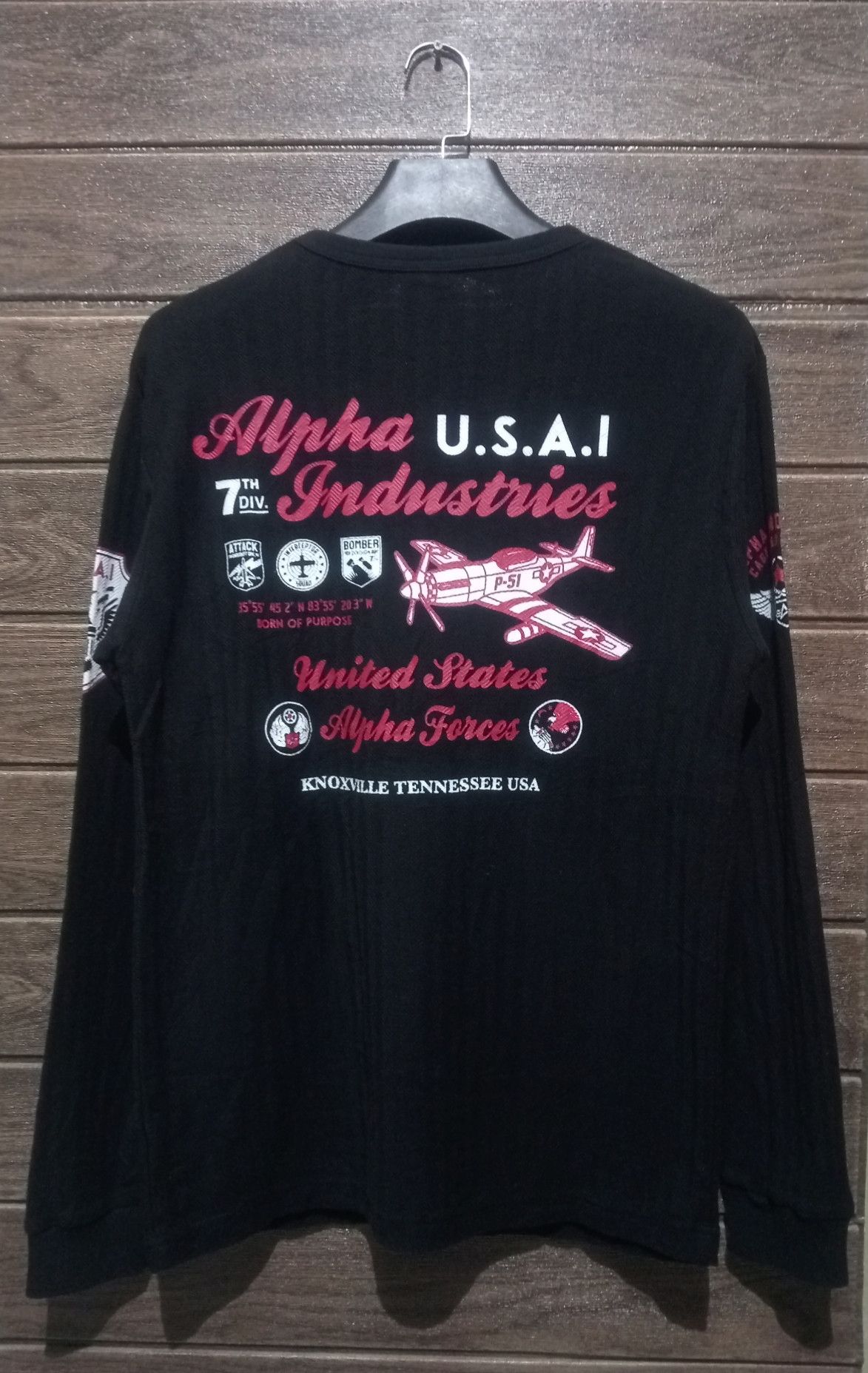 Alpha Industries Vintage Alpha Industries U.S.A.I 7th Div Long Sleeve Tshirt Size US M / EU 48-50 / 2 - 1 Thumbnail