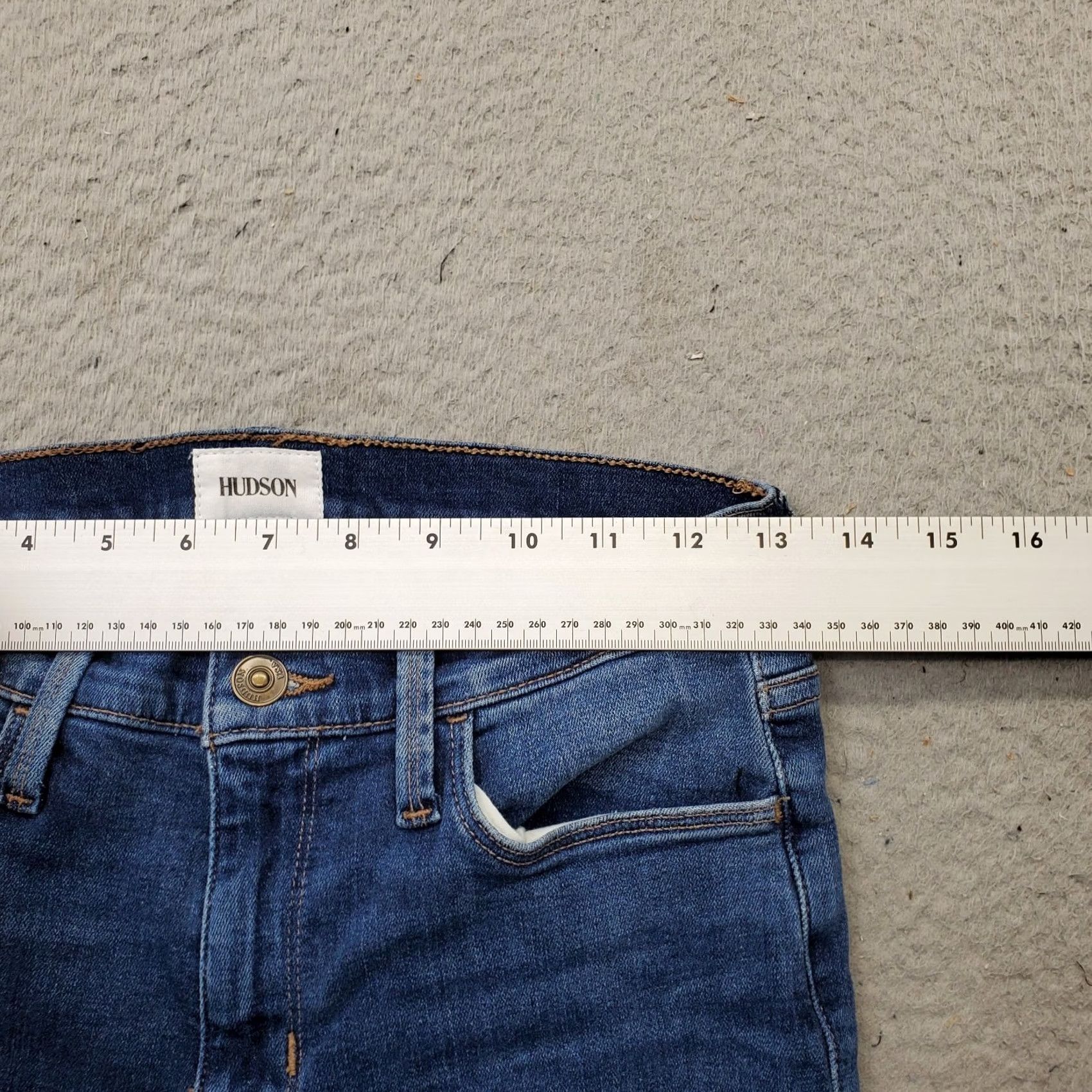 Hudson Hudson Skinny Jeans Women's 26 Blue Denim Cotton Natalie Cas Flat Front Casual Regular Waist 26.5in Inseam 27in Blue Jeans Womens Jeans Denim 2000s Size 26" / US 2 / IT 38 - 6 Thumbnail
