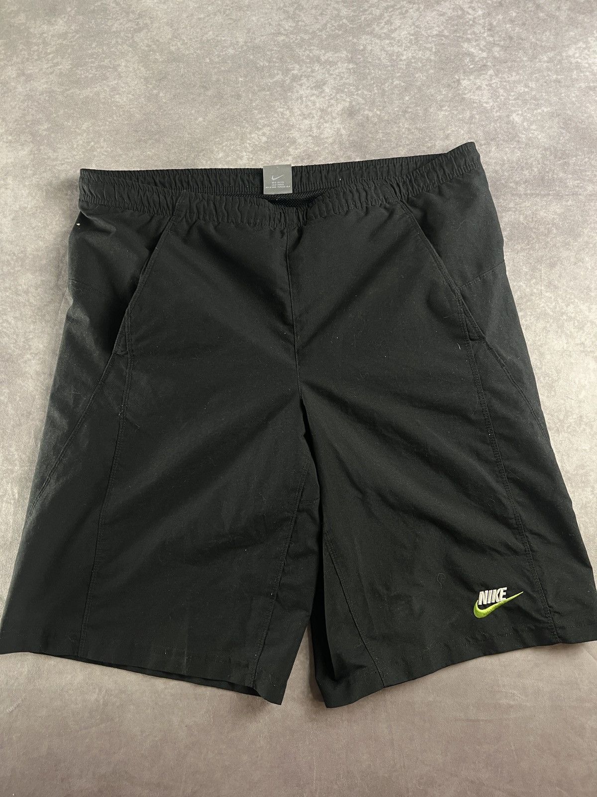 Nike × Vintage Nike Vintage Mens Shorts S Size Size US 34 / EU 50 - 1 Thumbnail