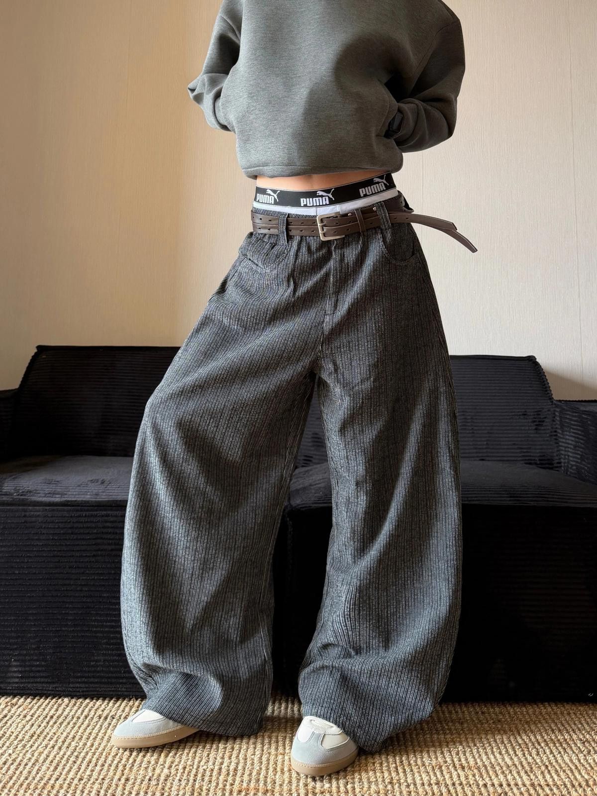 Vintage Gray Pinstripe Wide Leg Pants, Baggy High Waist Trousers Size US 28 / EU 44 - 1 Thumbnail