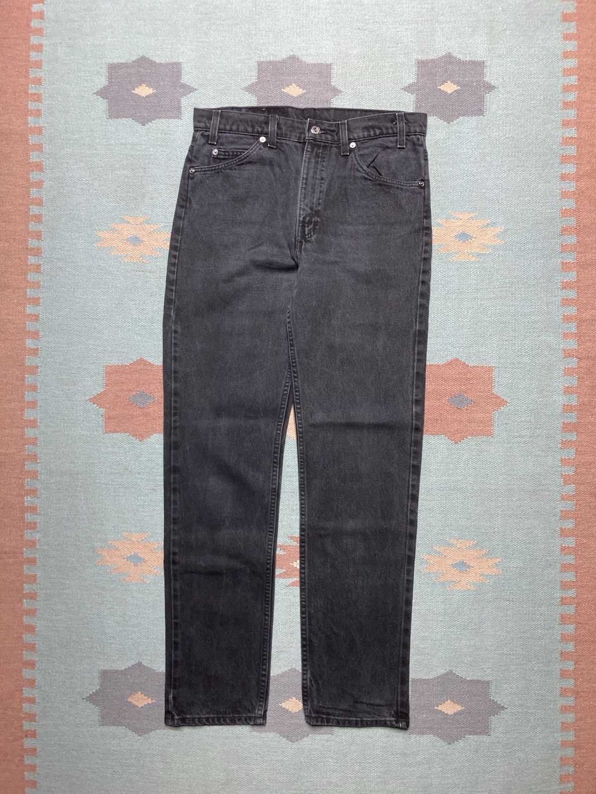 Vintage Levi’s 505 jeans orange tab black denim straight USA 33x33 Size US 33 - 5 Thumbnail