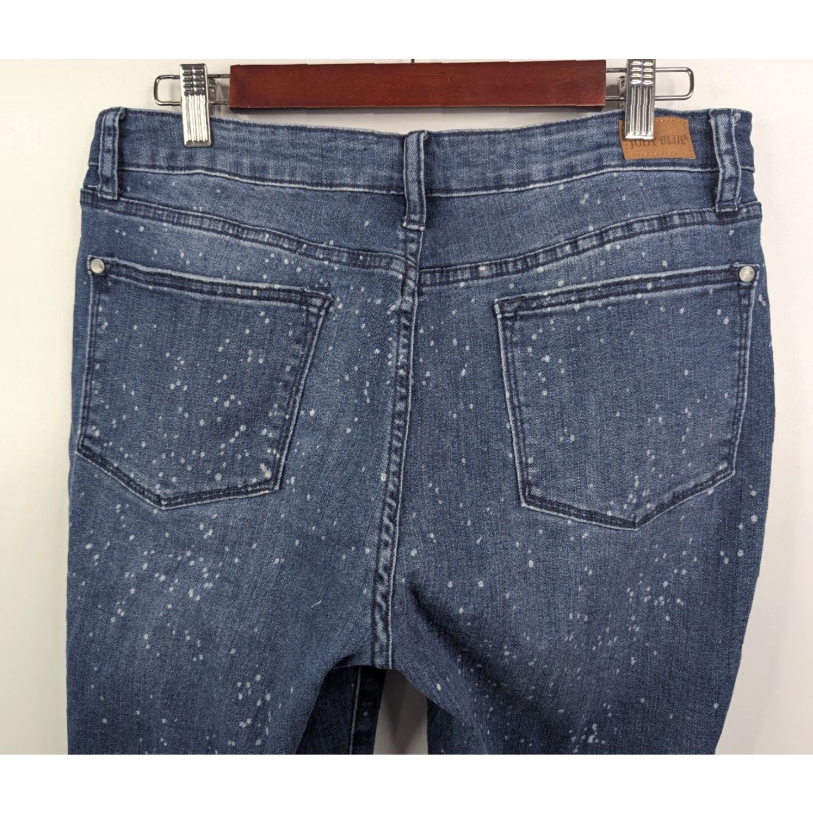Vintage Judy Blue Jeans Women 13/31 Relaxed Fit Denim 5-Pocket Stretch Medium Wash Speckled JB88226 Size 34" / US 12 / IT 48 - 4 Thumbnail