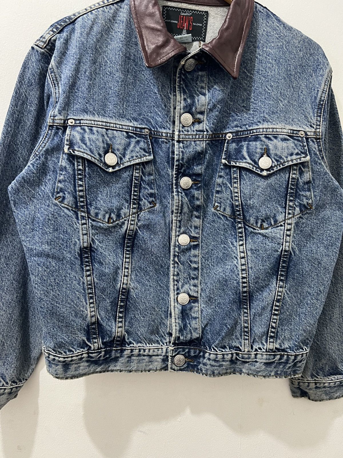 Jean Paul Gaultier 1990’s Jean Paul Gaultier - Cropped Trucker Denim Jacket Size US S / EU 44-46 / 1 - 4 Thumbnail