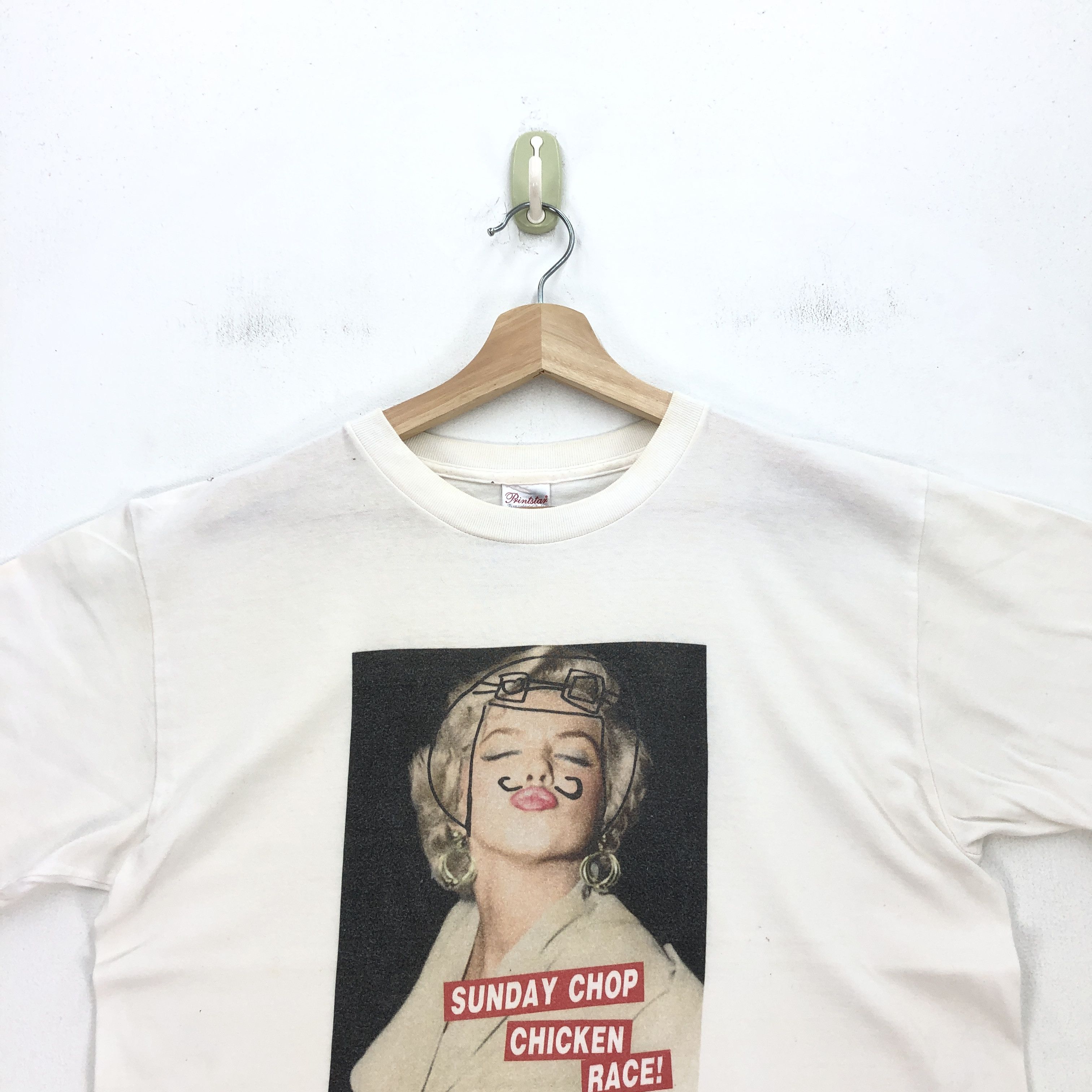 Japanese Brand Vintage Marilyn Monroe Parody T Shirt Fuck Pop Art Tees Size US M / EU 48-50 / 2 - 2 Thumbnail