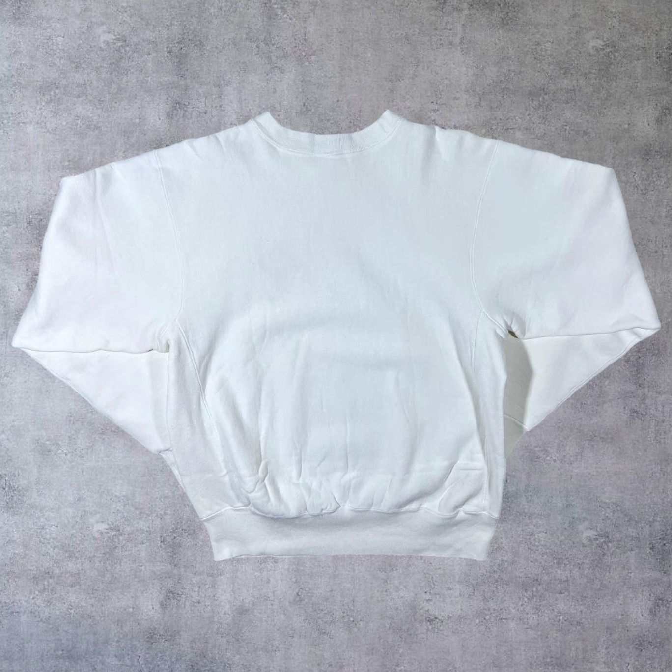 Disney VINTAGE Disney Embroidered White Sweatshirt M 1988 Silver Screen Partners IV Mens Pullover Sweatshirt Shirt White Womens? Size US M / EU 48-50 / 2 - 2 Thumbnail