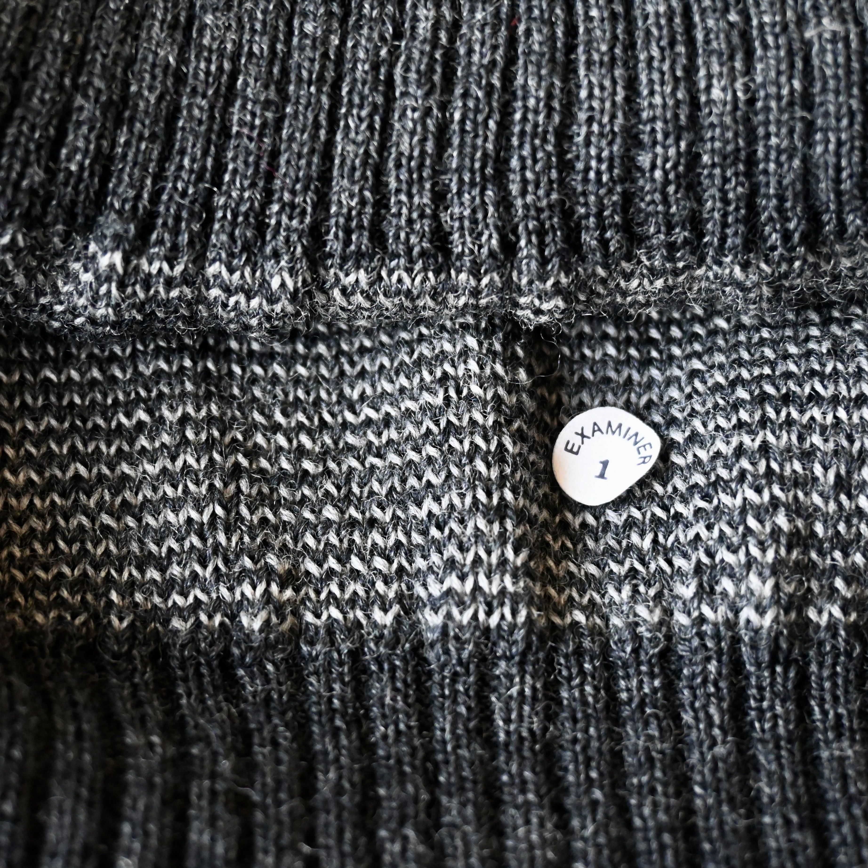 Vintage VTG 1990s HUNTING WORLD iconic logo knit sweater, made in UK Size US M / EU 48-50 / 2 - 15 Thumbnail
