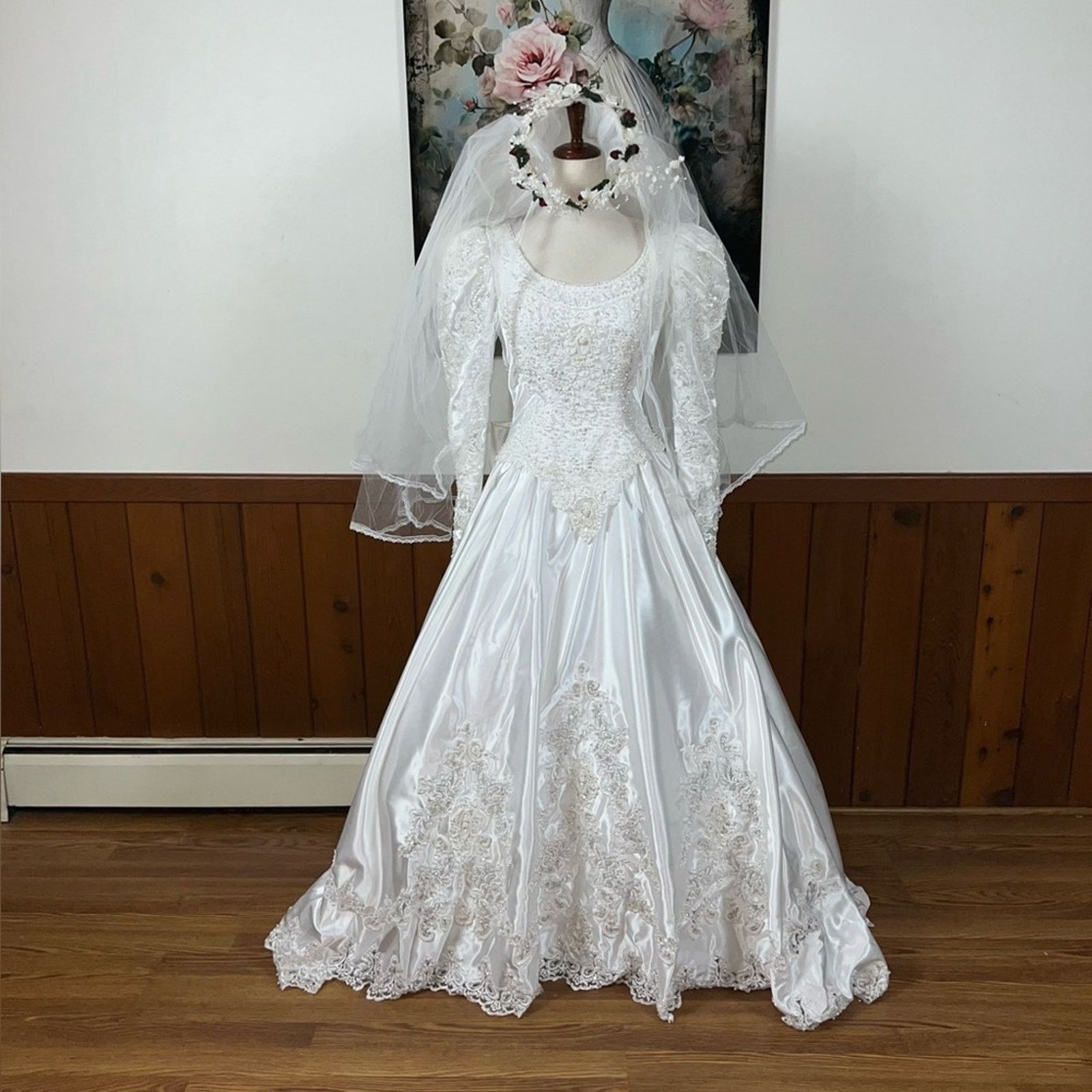 Other Vintage 90s Mori Lee Cathedral Length Wedding Gown & Veil! Size L / US 10 / IT 46 - 2 Thumbnail