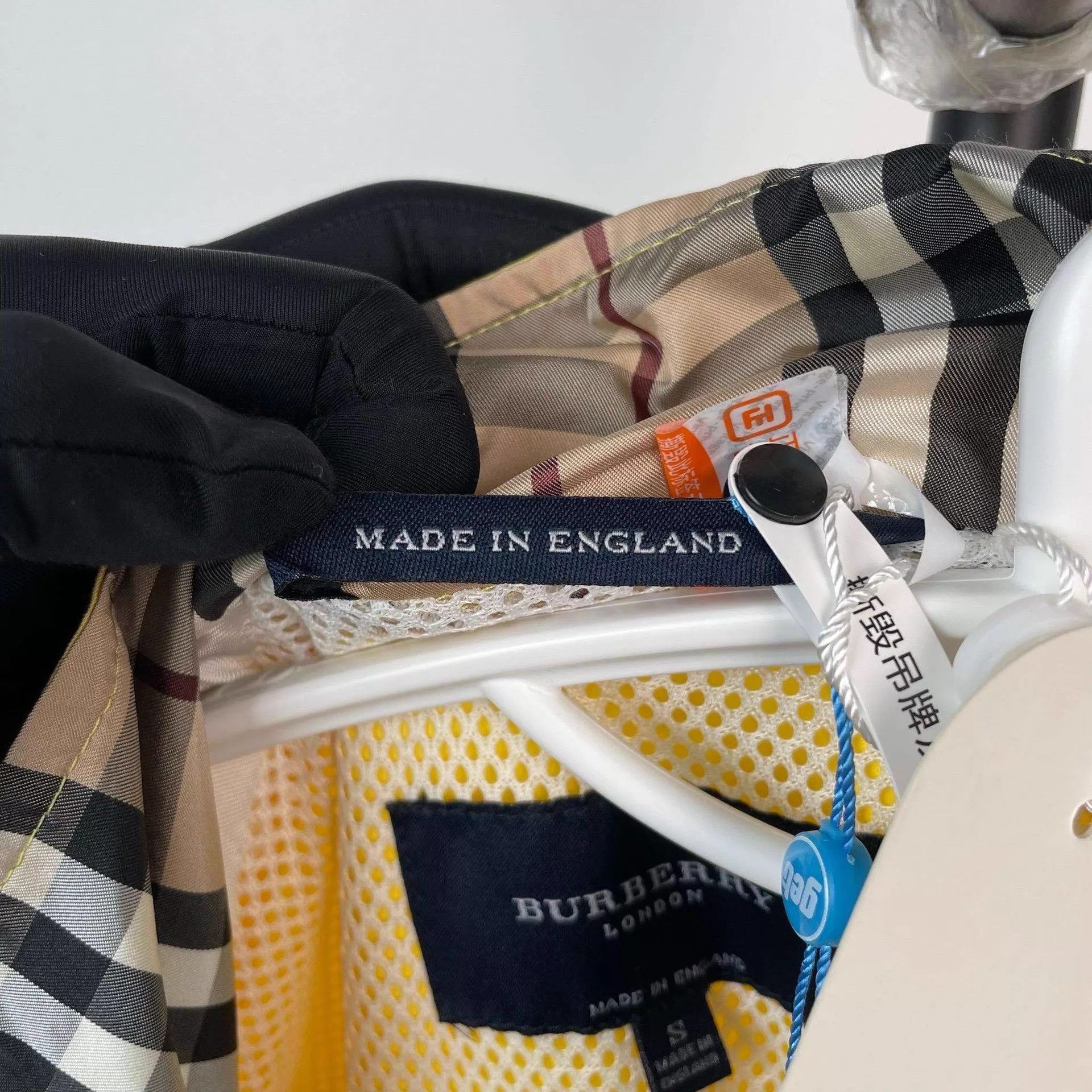 Burberry Burberry jacket Size US S / EU 44-46 / 1 - 6 Thumbnail