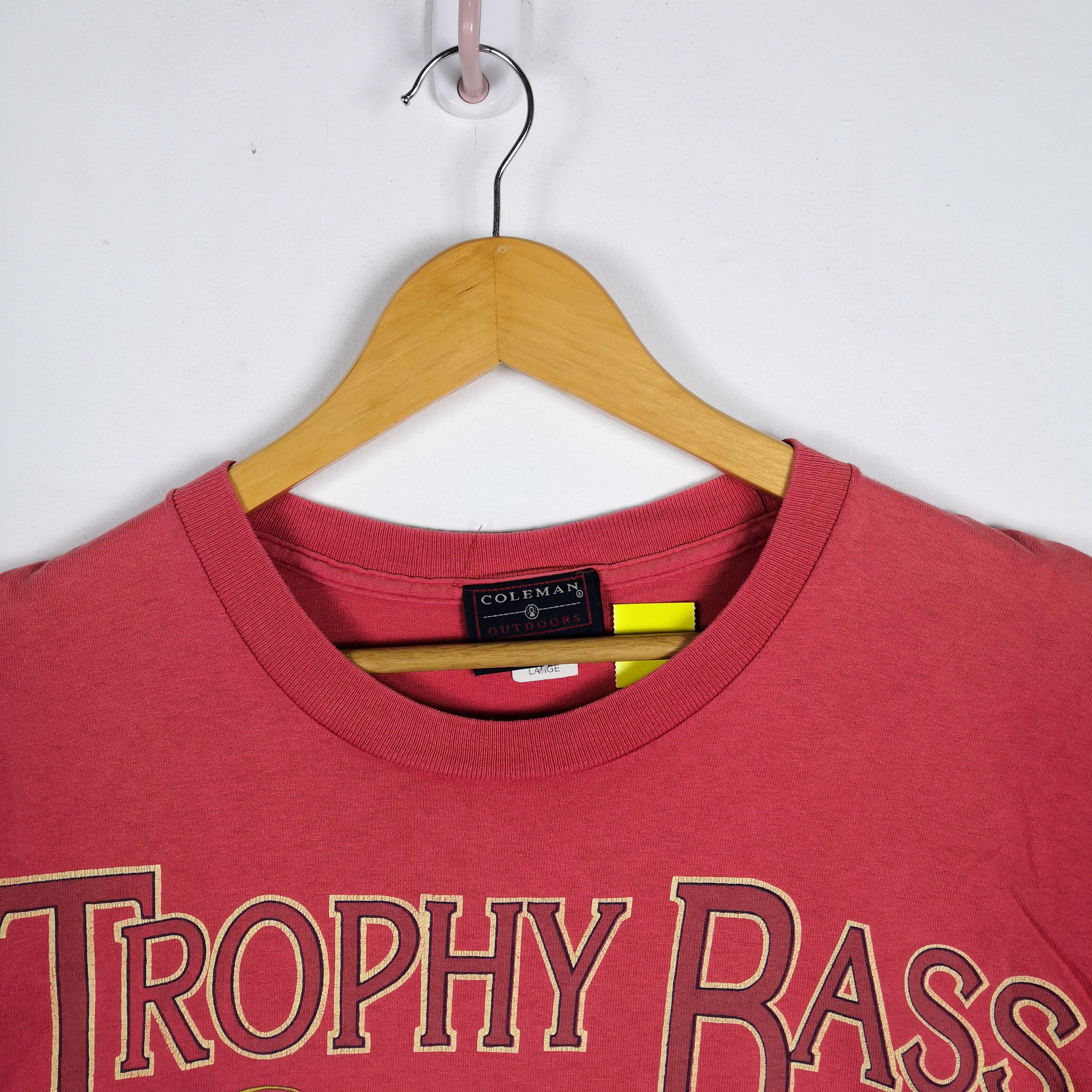 Bass Vintage Trophy Bass T-Shirt Fishing Bunker 56789 Size US L / EU 52-54 / 3 - 4 Thumbnail