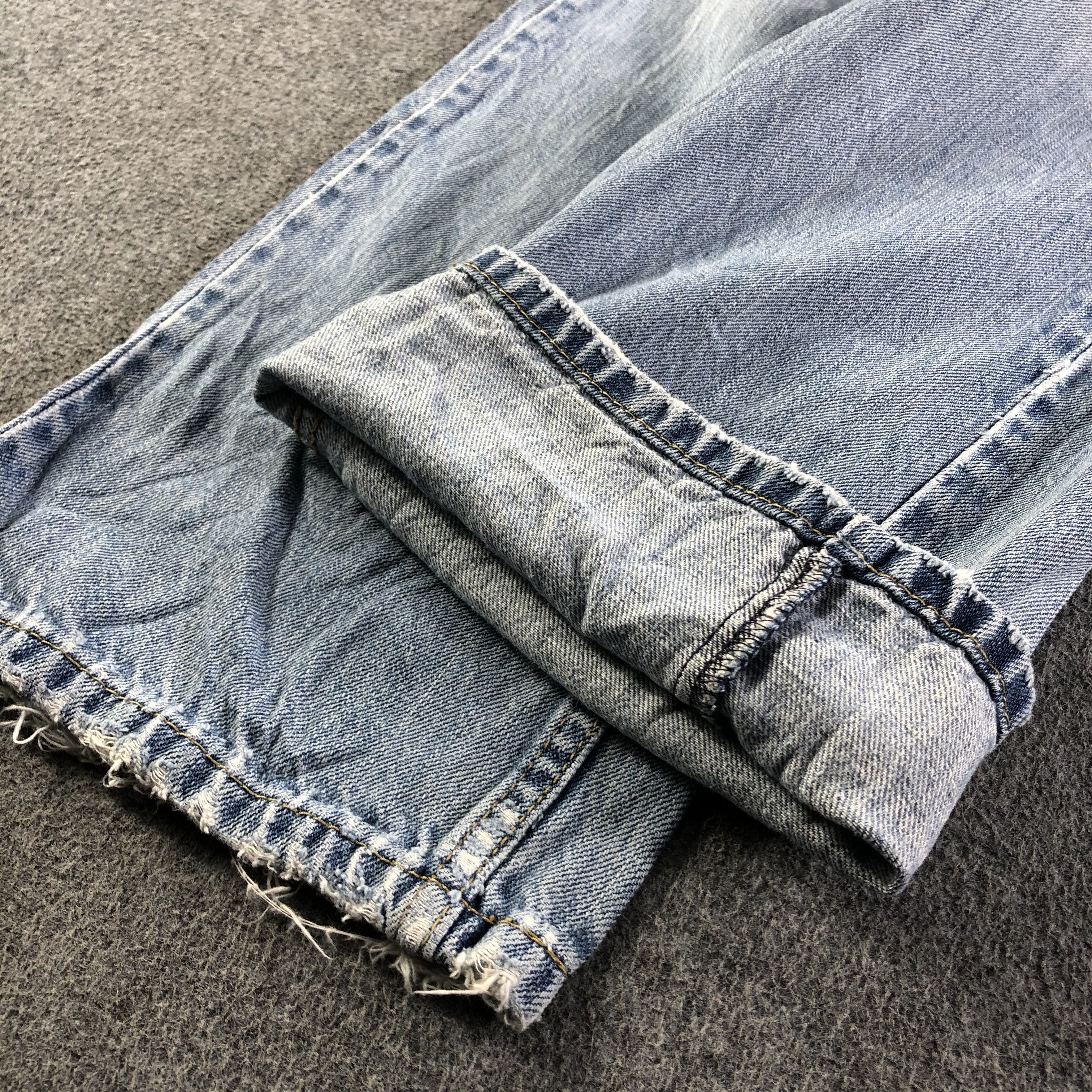 Levi's Vintage Levis 559 Jeans-J3243 Size US 34 / EU 50 - 7 Thumbnail