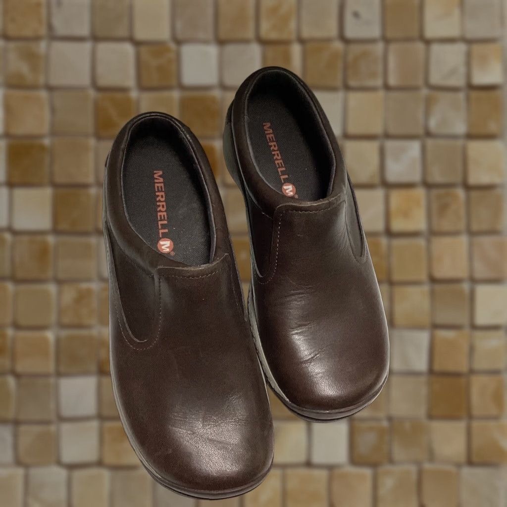 Merrell Slides Womens Size 5 Brown Leather Moc Comfort Casual Rubber Outsole Low Heel Shoes Womens