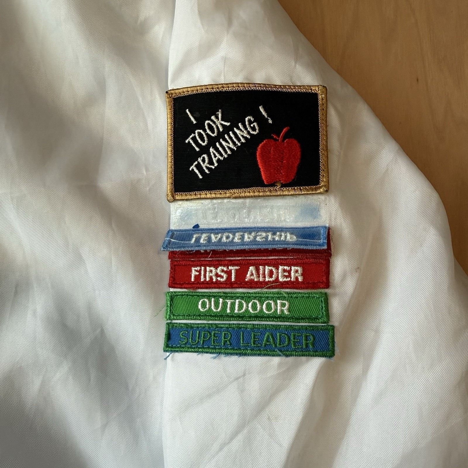 Vintage Vintage Girl Scout Bomber Jacket Medium White 80s Made USA Size US L / EU 52-54 / 3 - 4 Thumbnail