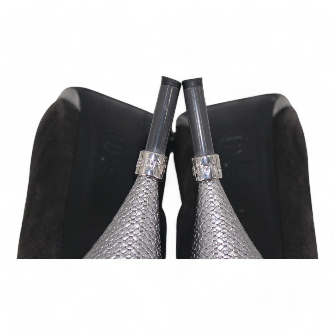 Chanel Chanel Suede Interlocking CC Logo High Heel Ankle Booties Size US 8.5 / IT 38.5 - 10 Thumbnail