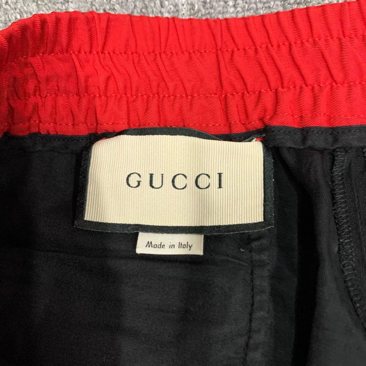 Gucci Gucci Black Side Logo Chinos 46 8/10 Thigh Wear Size US 30 / EU 46 - 4 Thumbnail