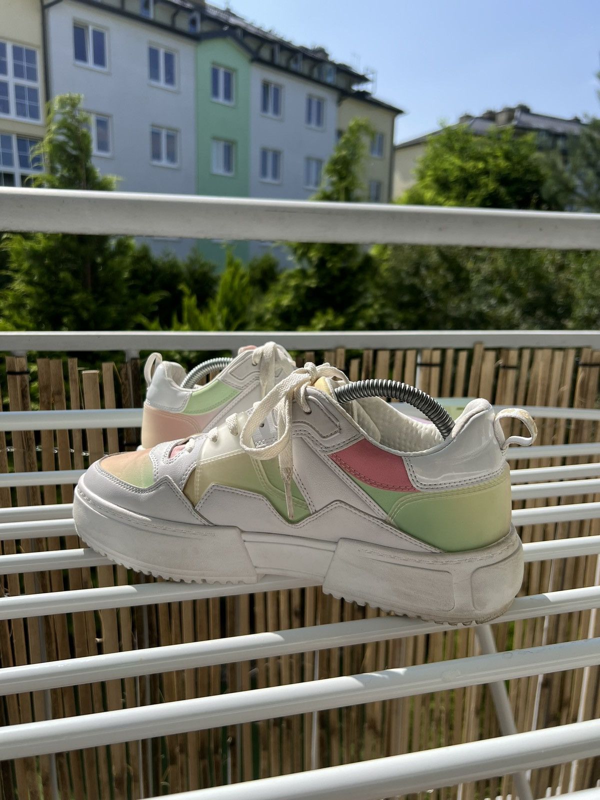 Buffalo London Buffalo RSE V2 Vegan low sneakers US 9 avantgarde casual y2k Size US 9 / IT 39 - 6 Thumbnail