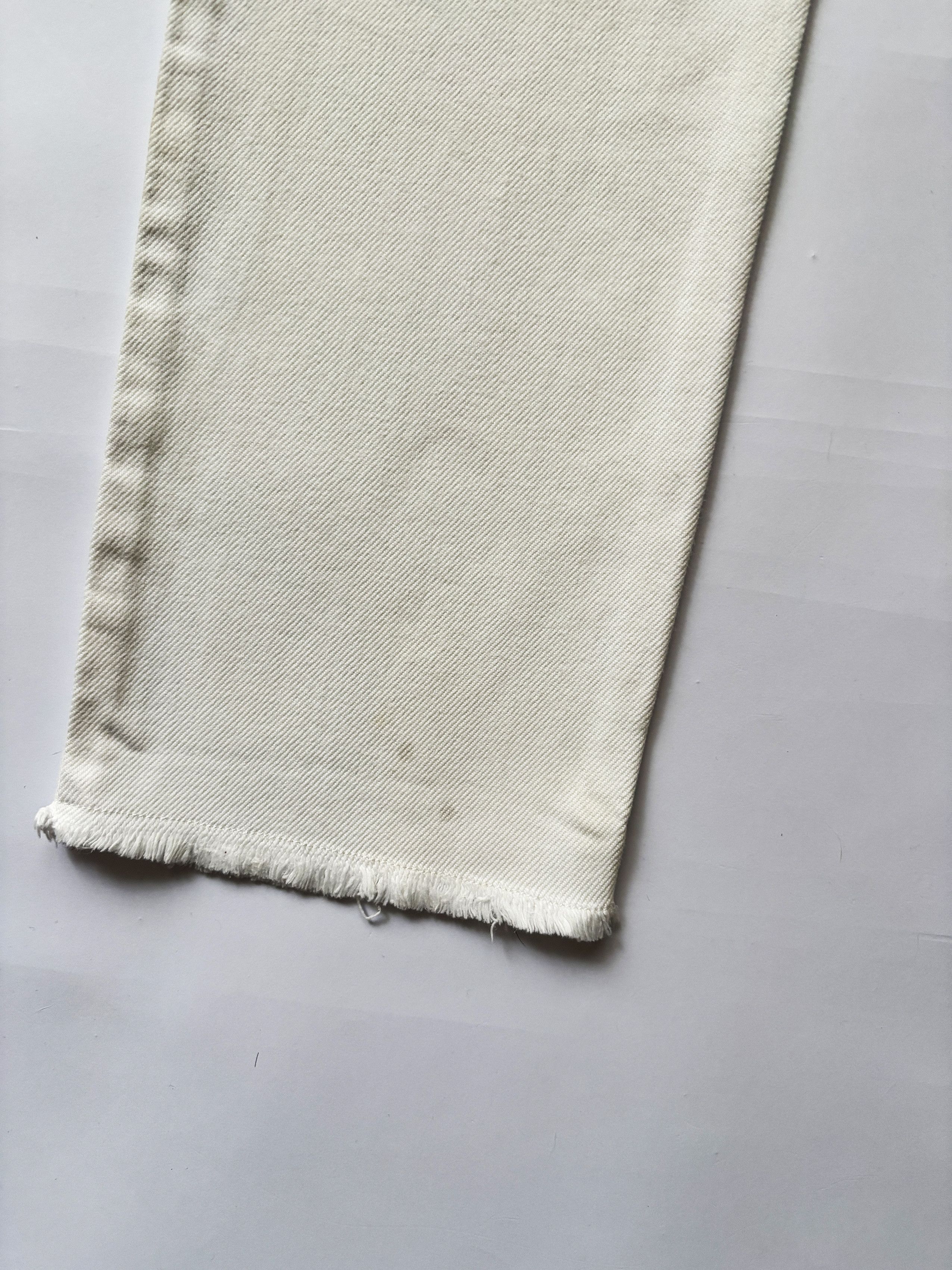Celine ⚡️QUICK SALE⚡️ Celine White Denim Jeans Pants Size 24" / US 00 / IT 34 - 7 Thumbnail