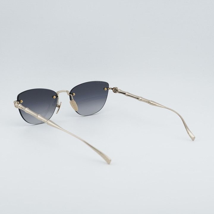 Gucci Gucci GG2063S 001 Sunglasses Endura Gold Cat Eye Frame, Grey Size ONE SIZE - 10 Thumbnail