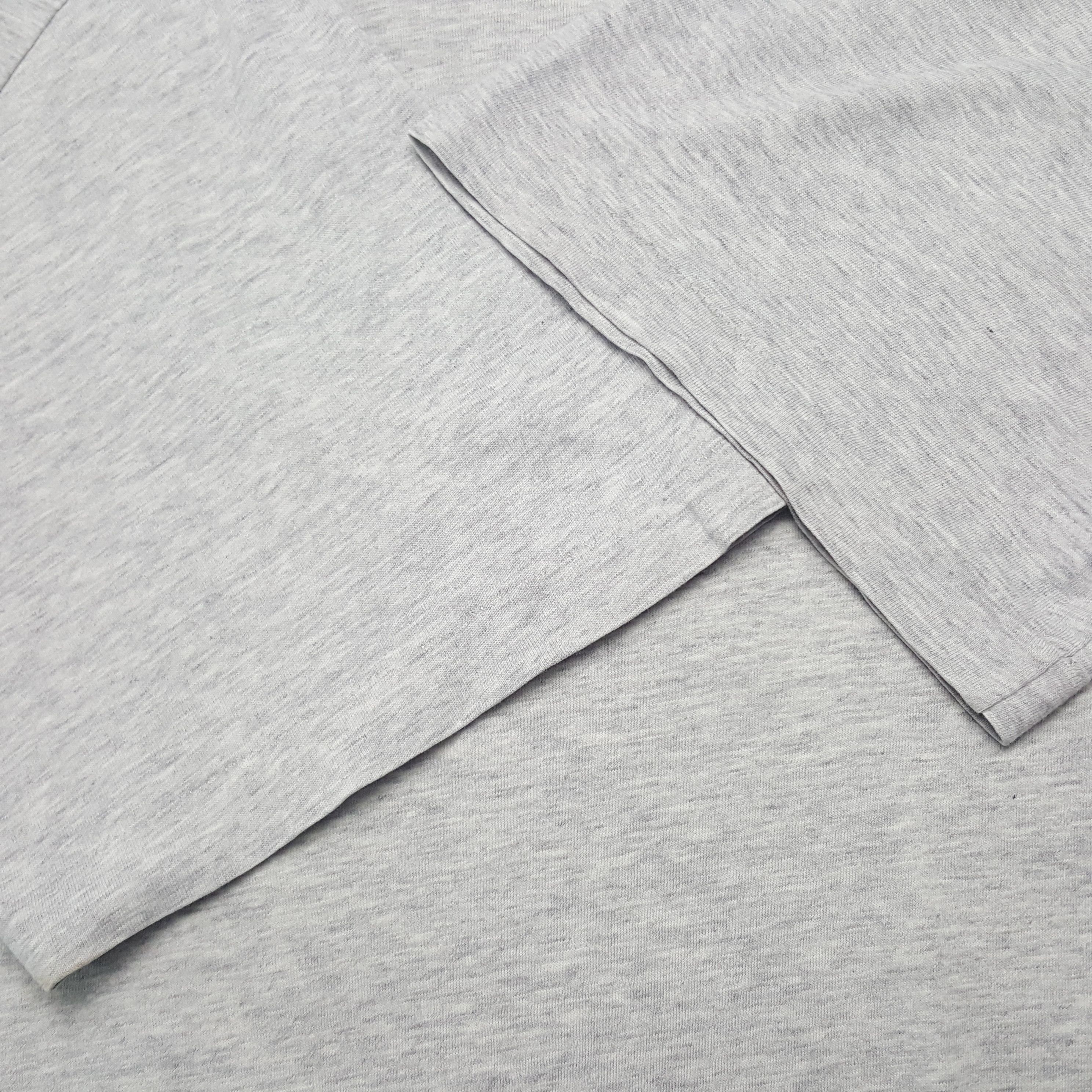 Vintage × Yves Saint Laurent Vintage Yves Saint Laurent Embroidery Logo Tshirt Size US M / EU 48-50 / 2 - 5 Thumbnail